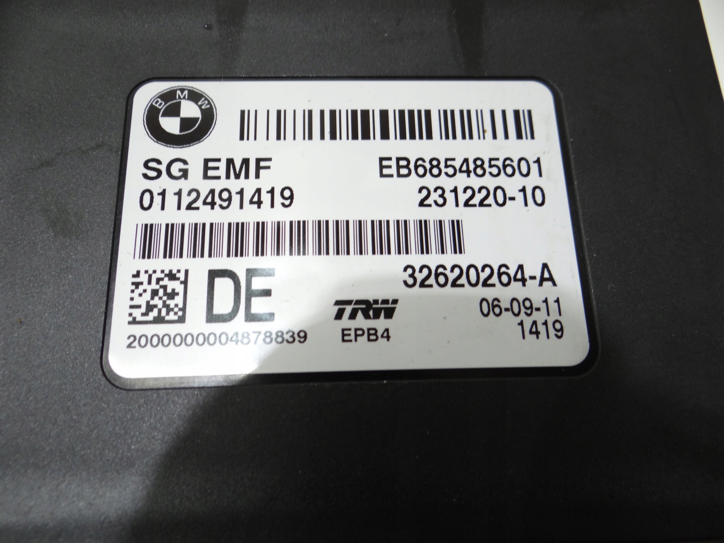module control unit electric brake BMW X3 F25 6854856