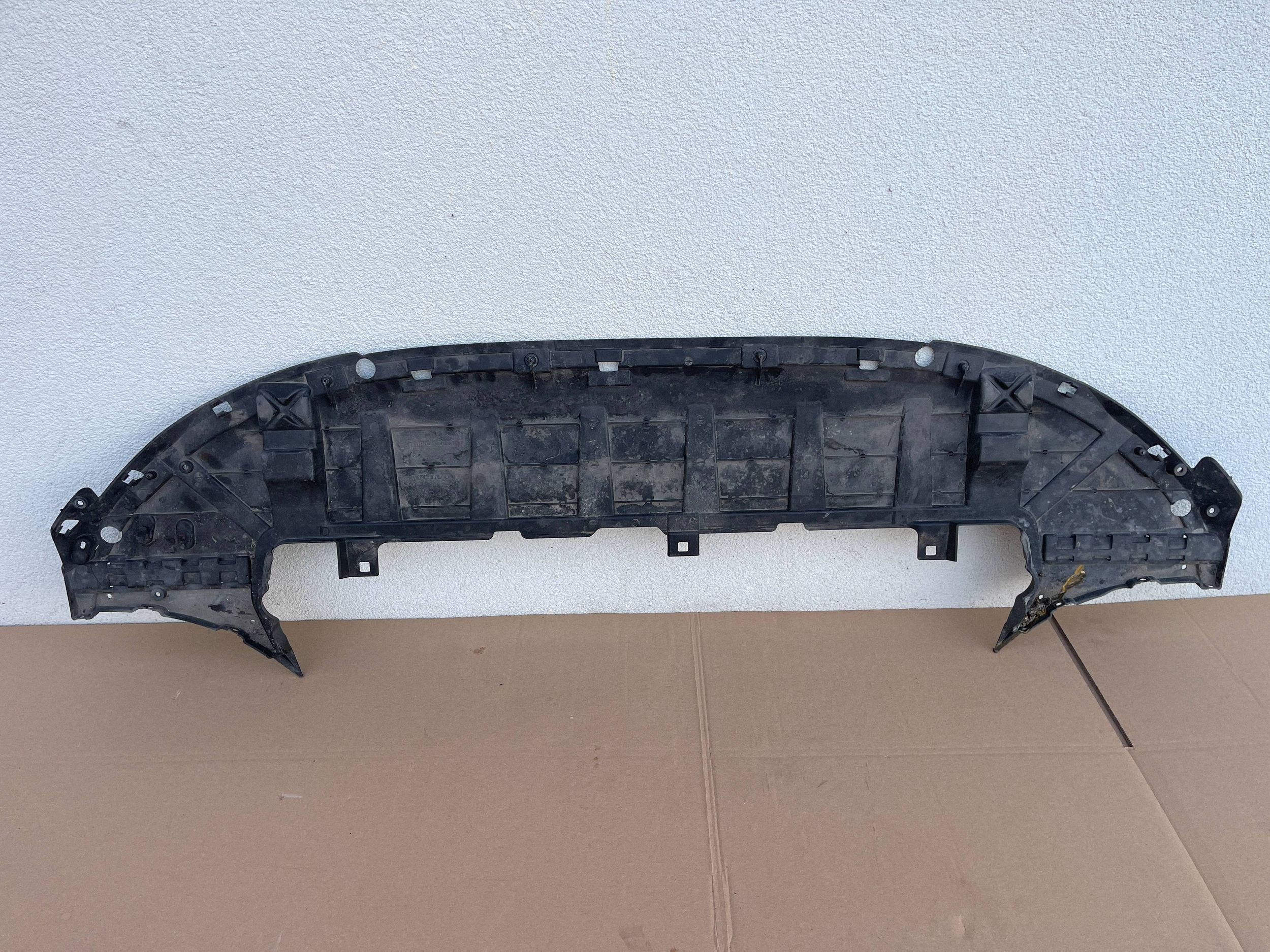 blende abdeckung der stoßstange vorne VOLVO S60 V60 18- 32227198