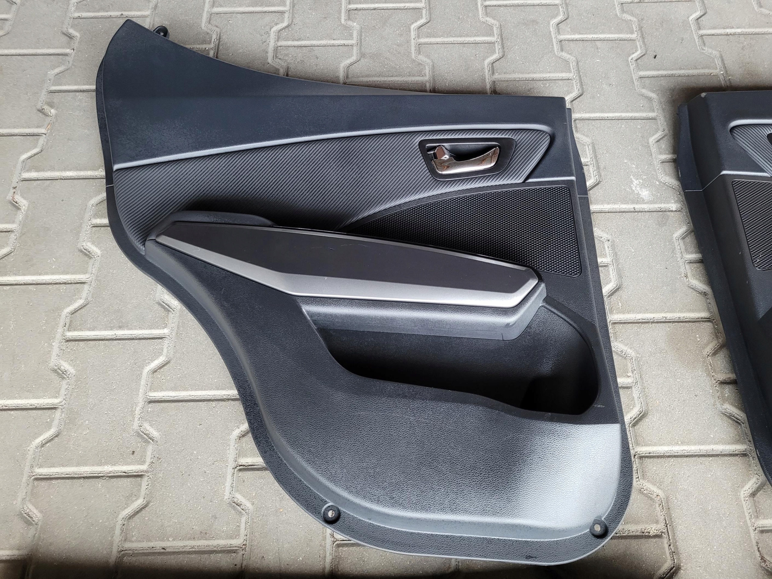 side door front rear part left right SSANGYONG TIVOLI XLV