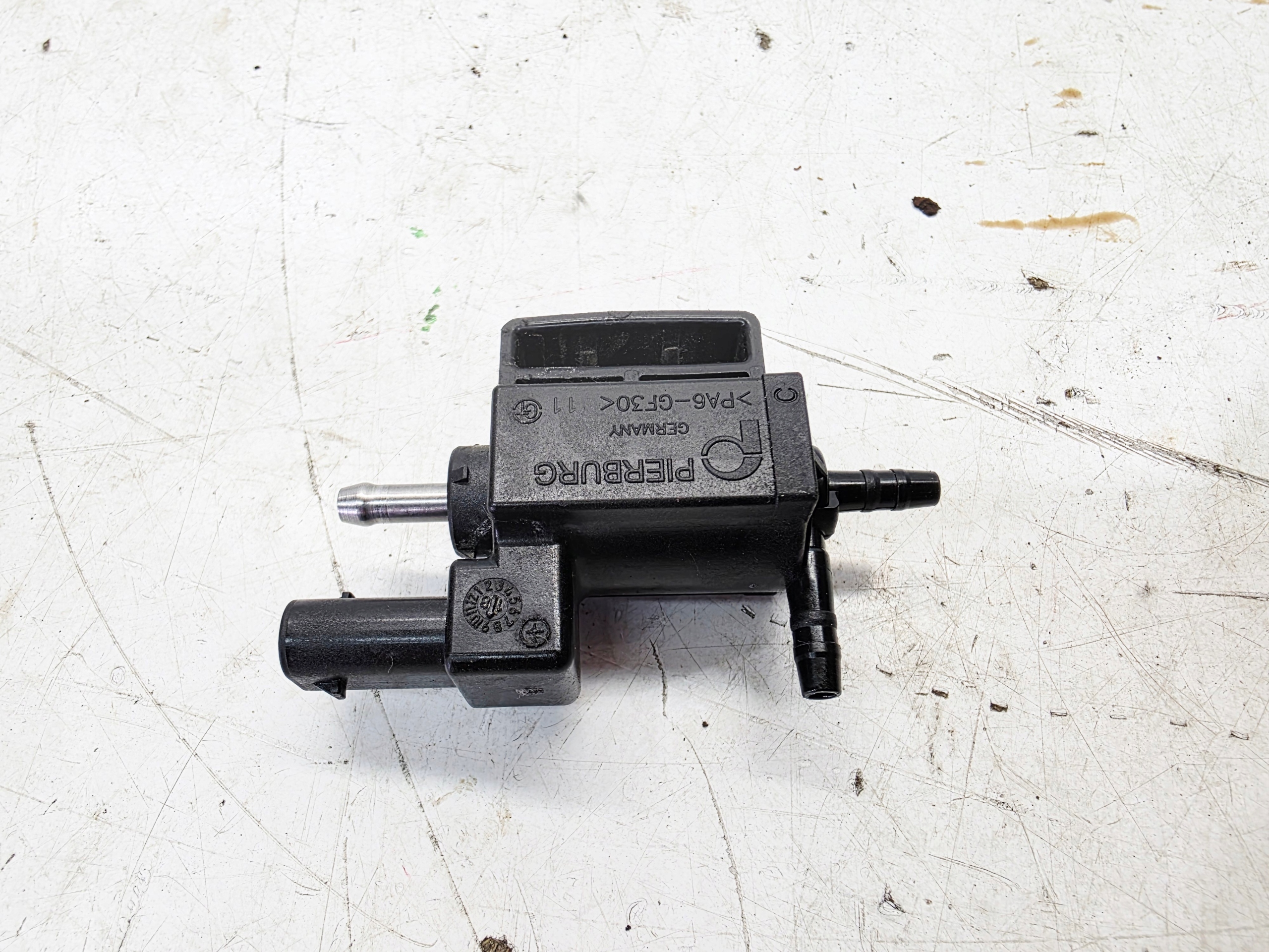 valve electromagnetic vacual AUDI A4 B9 A5 Q5 FY 06H906283J