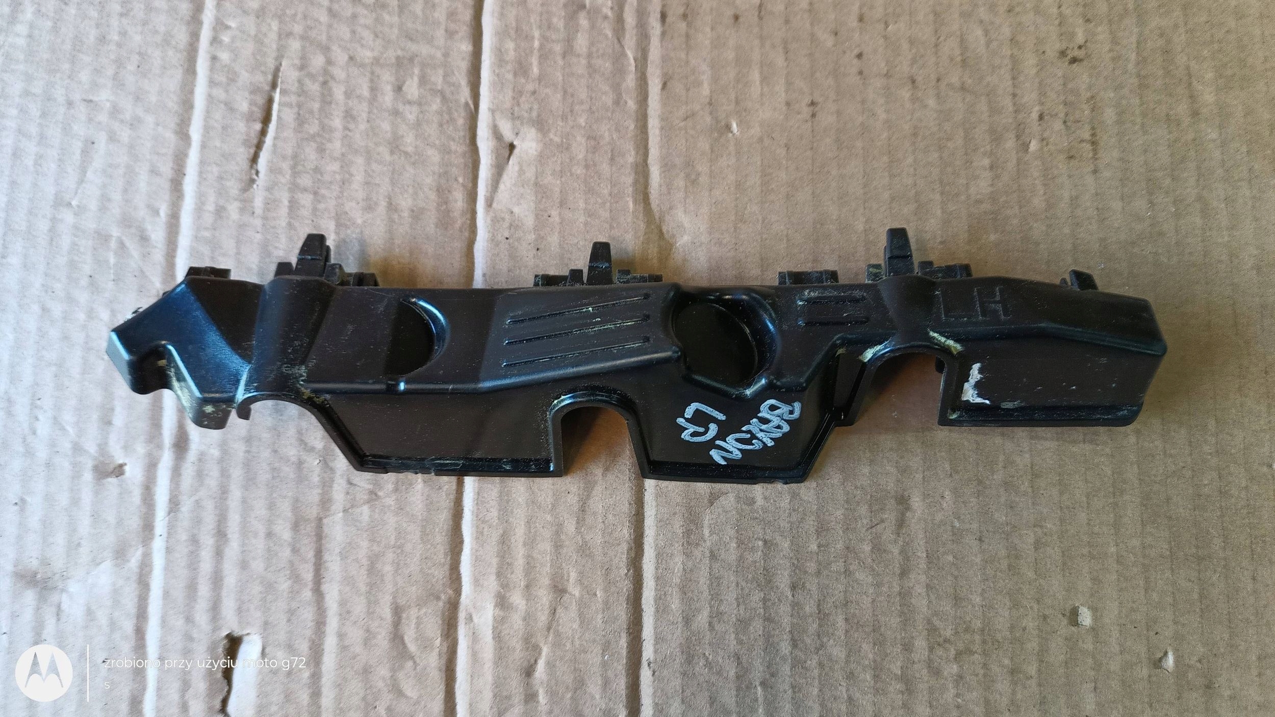 bumper bracket left front front HYUNDAI BAYON 86551-Q0AA0