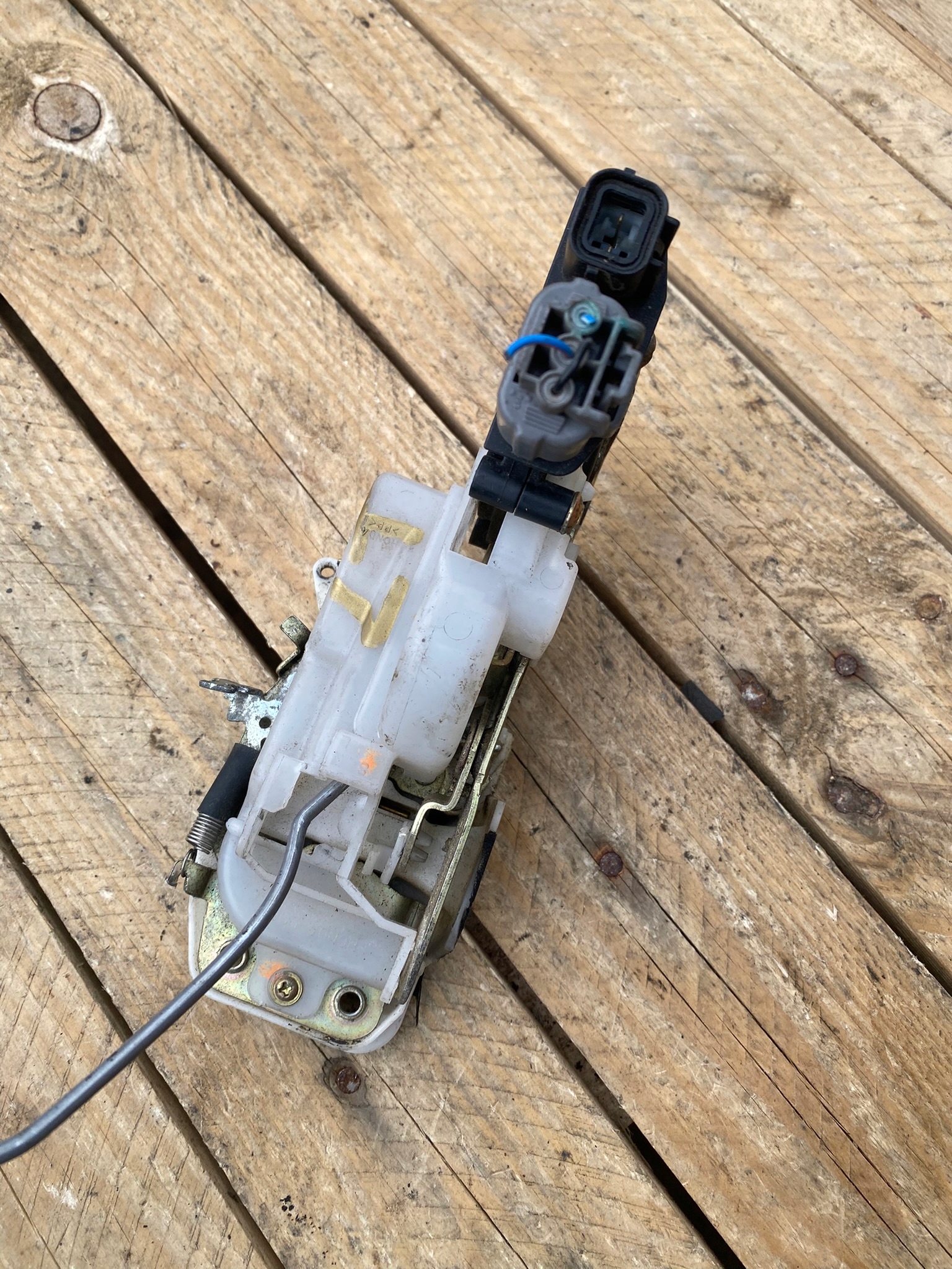 lock door left front honda hr-v