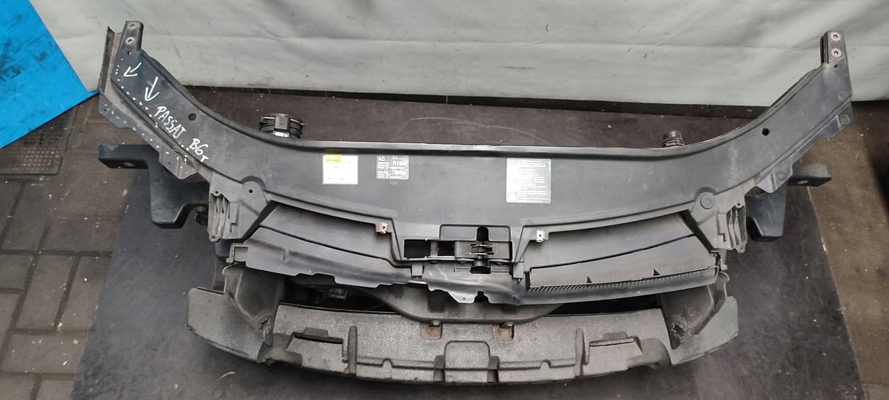 support panel for radiators pillar iron VW Passat B6 2,0 TDI