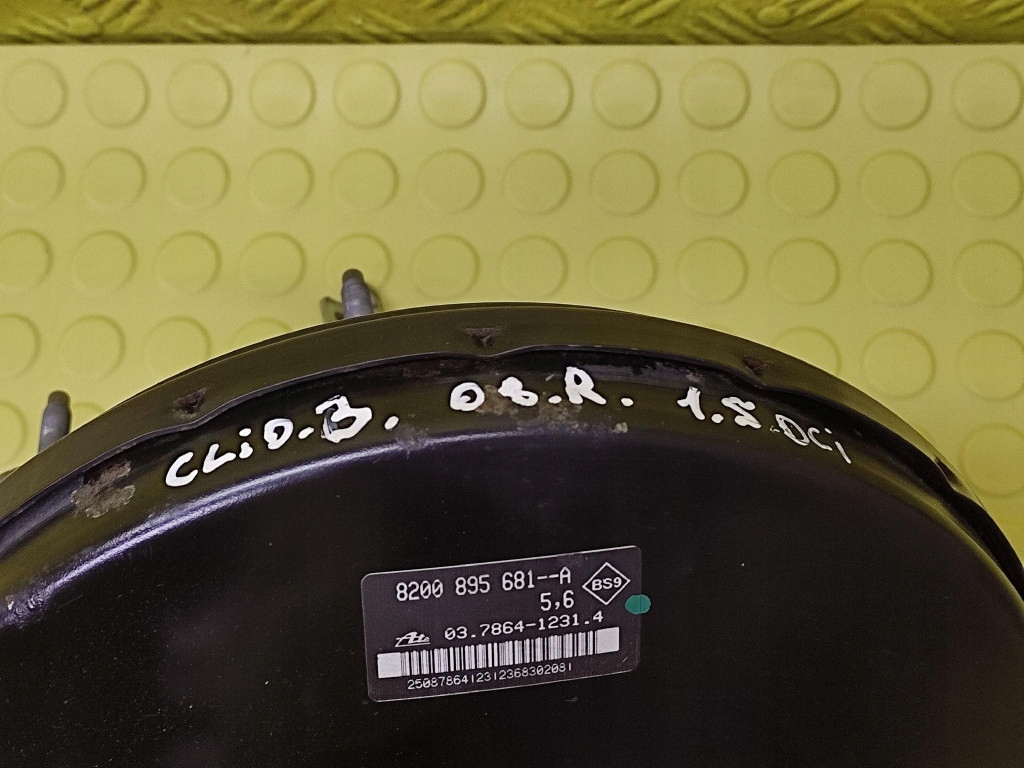RENAULT CLIO III 1.5 DCI servo Servofreno 8200895681