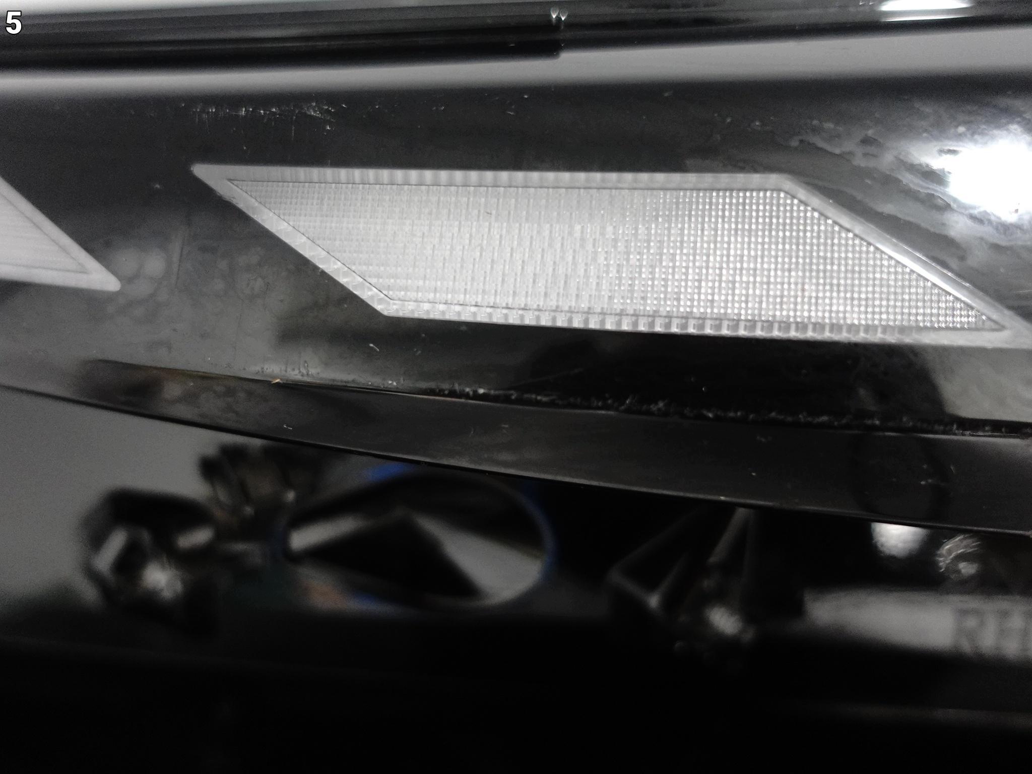 SKODA ELROQ 5LB 25- light HEADLIGHT CRYSTAL FULL LED right front EUROPA