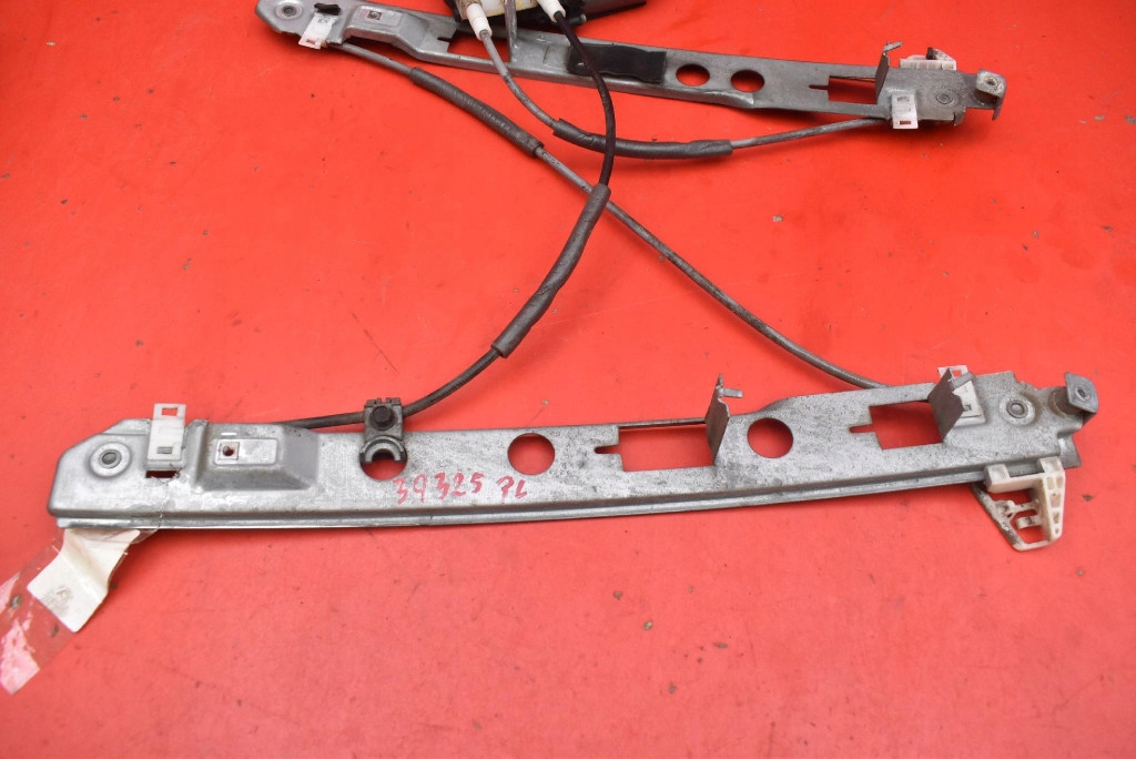 window regulator left front EU 8200075940E RENAULT MEGANE 2 II 5D HB 02-06