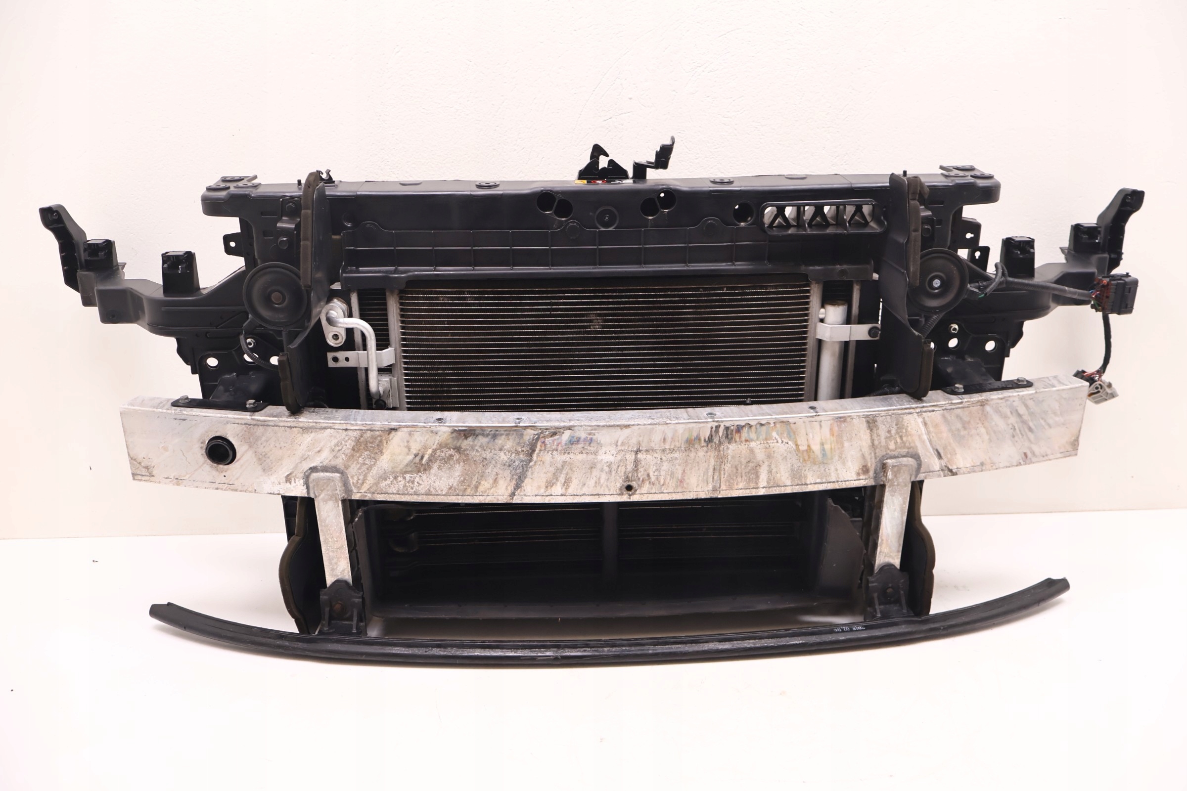 KIA NIRO I 1.6 GDI PAS PRZEDNI CHŁODNICE