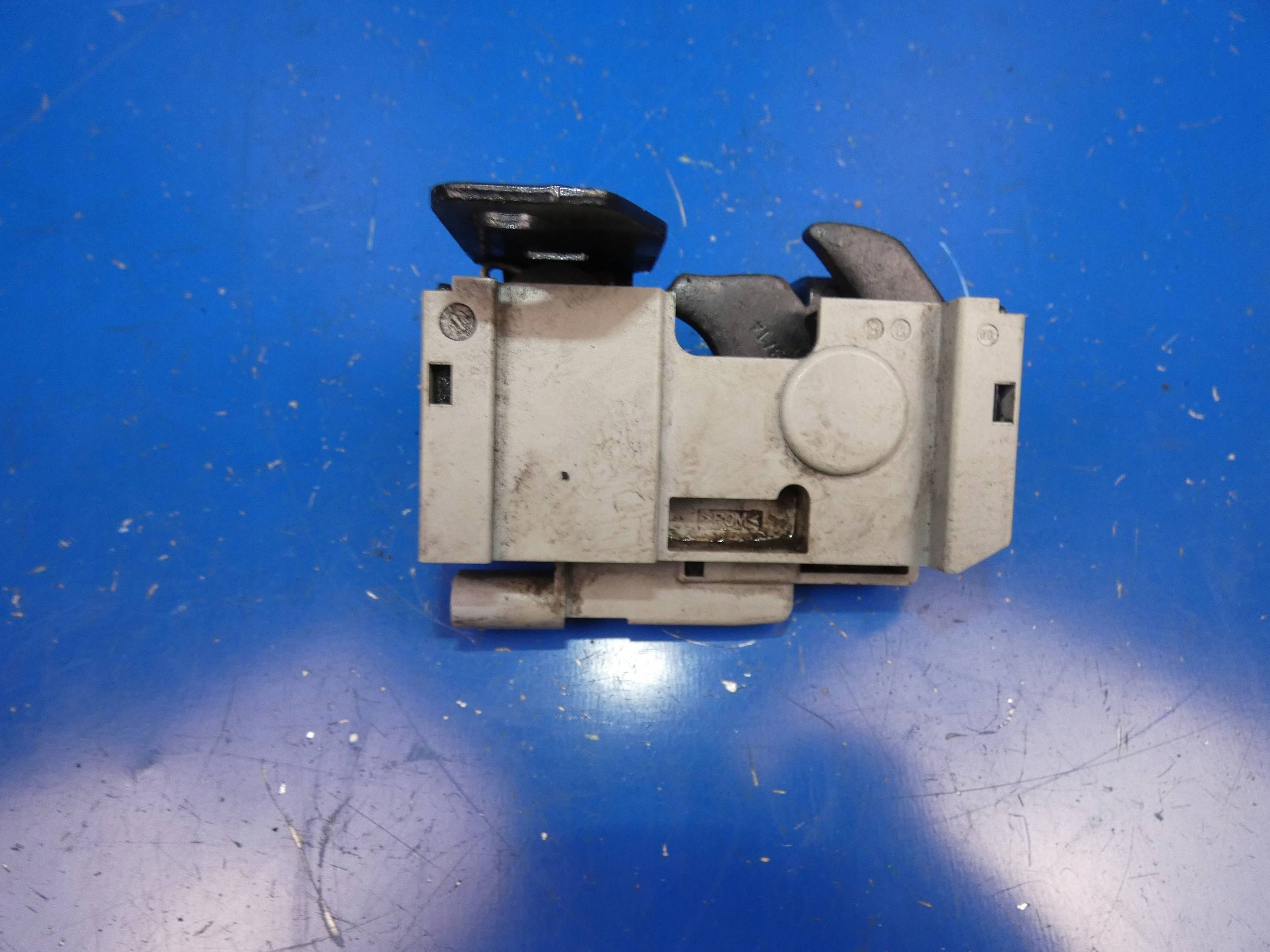 MERCEDES S KLASA W222 bonnet latch lock front front