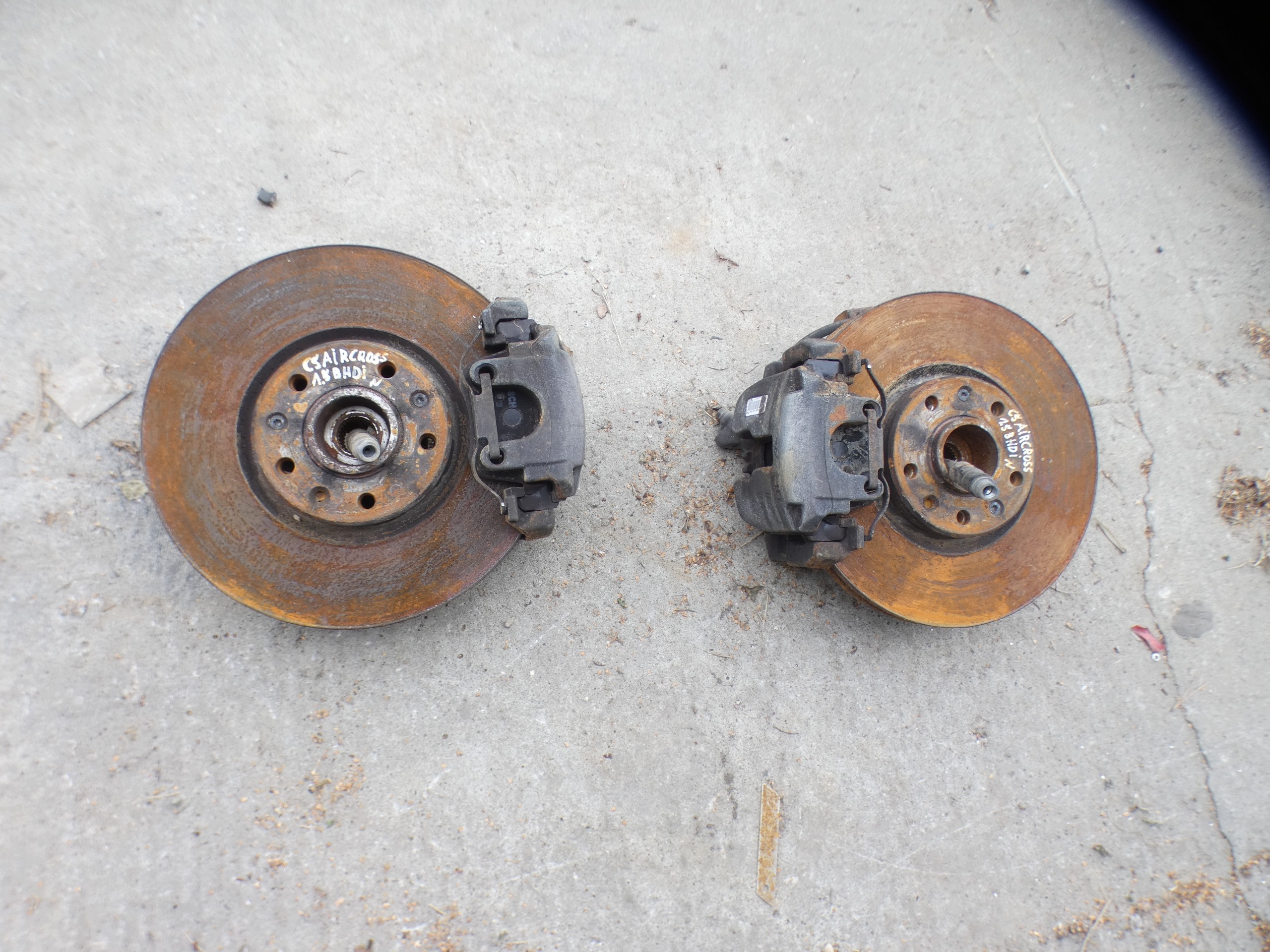 swing right front caliper CITROEN C5 AIRCROSS