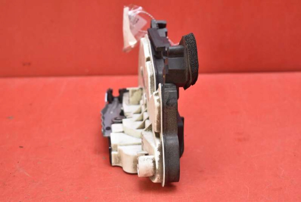 lock door left front front EU 5E1837015 SKODA RAPID 12-17