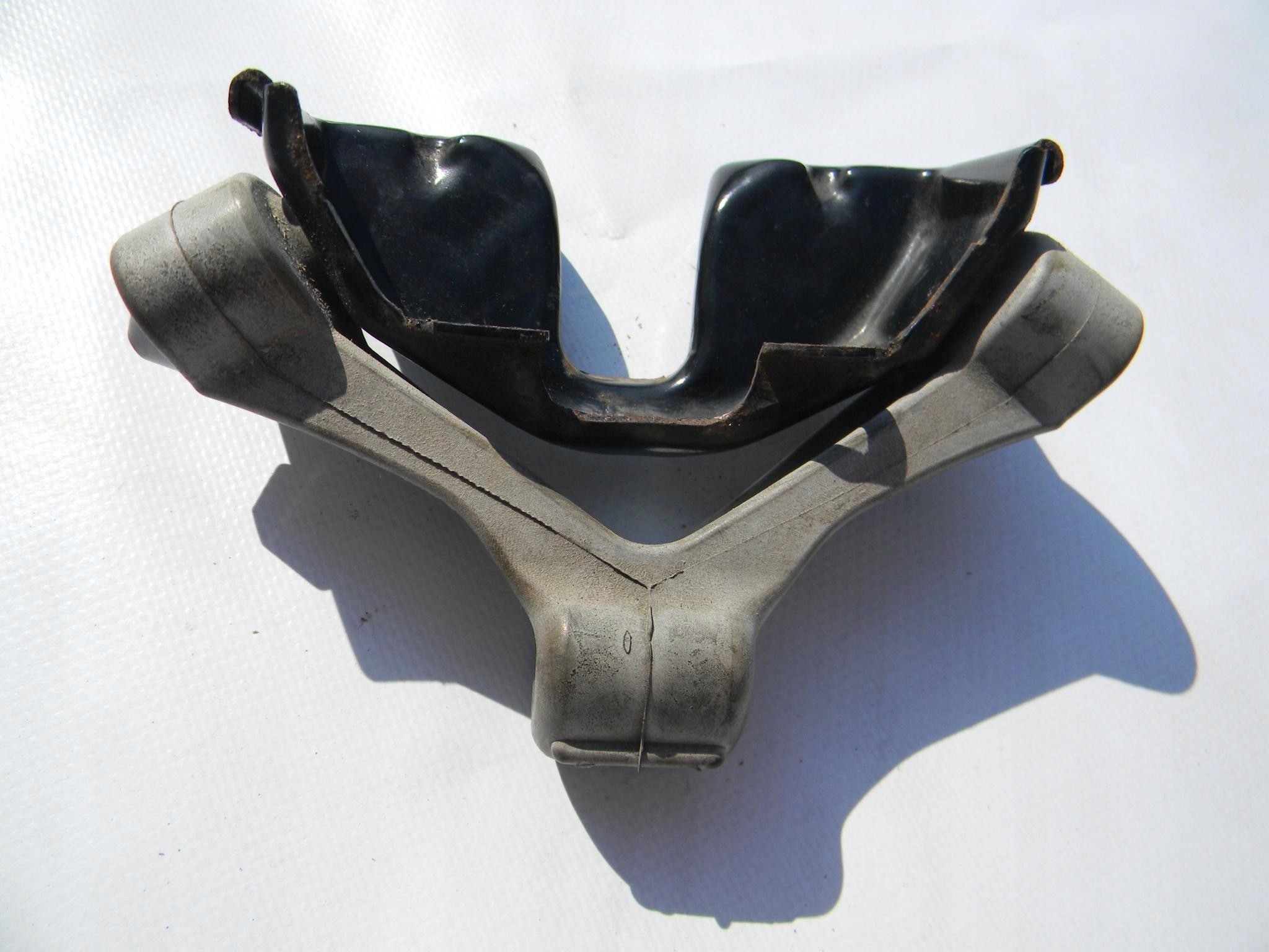 AP MOCOWANIE TŁUMIKA 1K0253144AT 6Q0253147 VW AUDI Typ samochodu Samochody osobowe