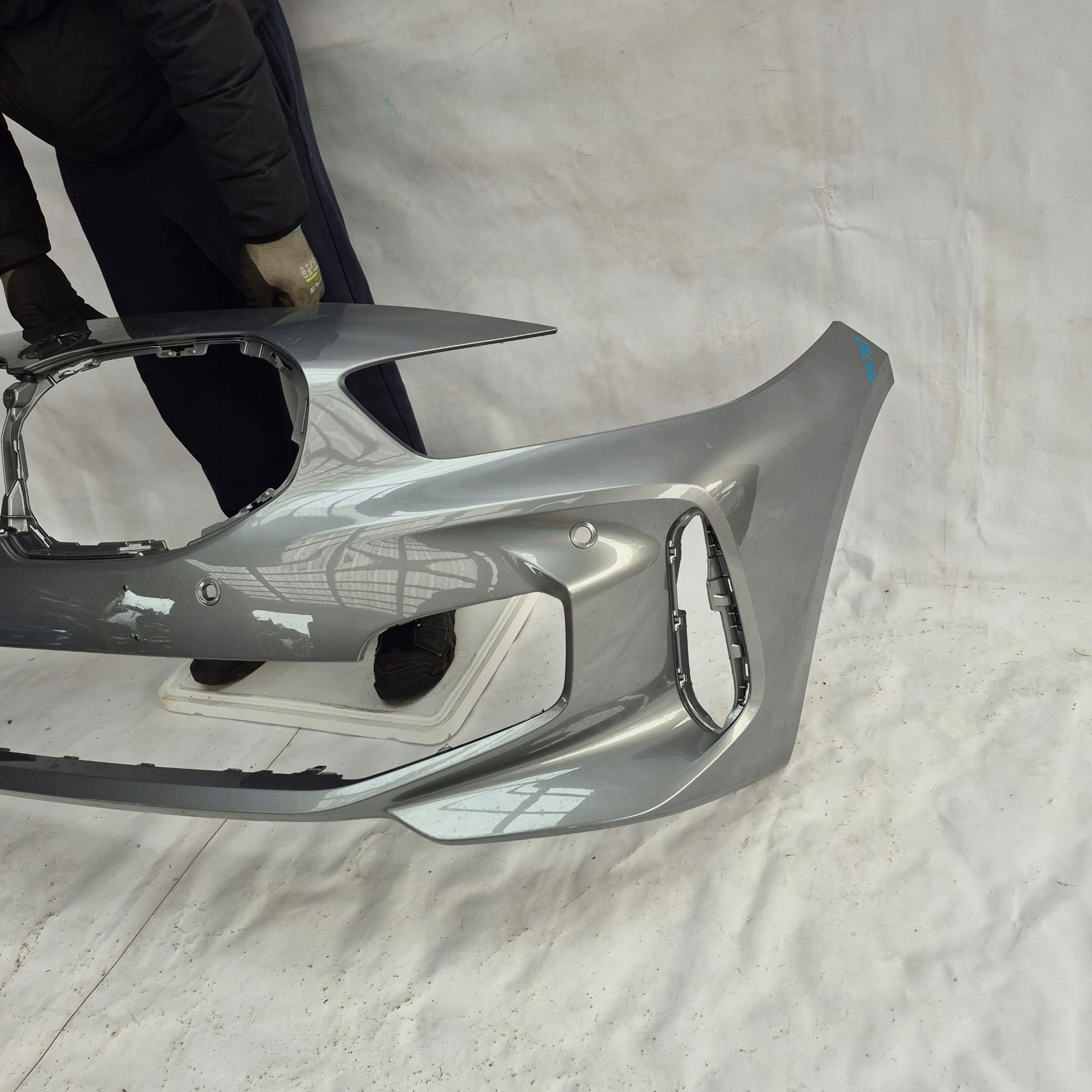 BMW 1 F40 m-packet 19- bumper front front PDC 8070928