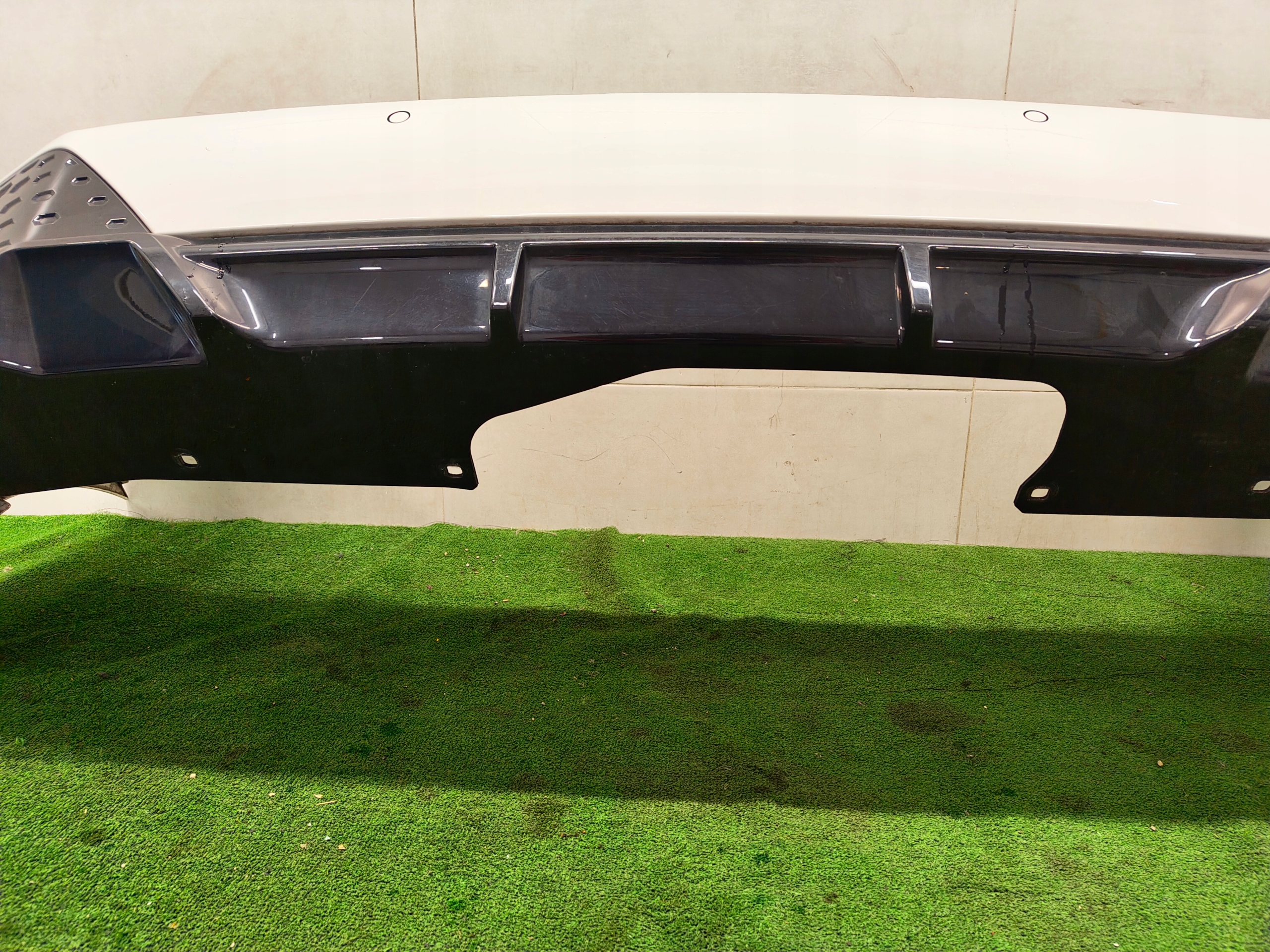 BMW 2 U06 bumper rear part 6PDC below towing colour A300 m-packet