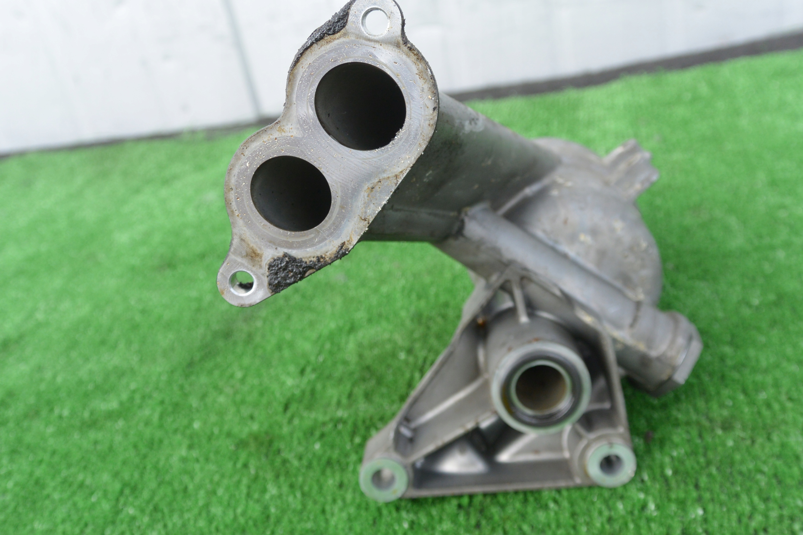 obal FILTRU oleje 4.2 FSI V8 AUDI Q7 4L