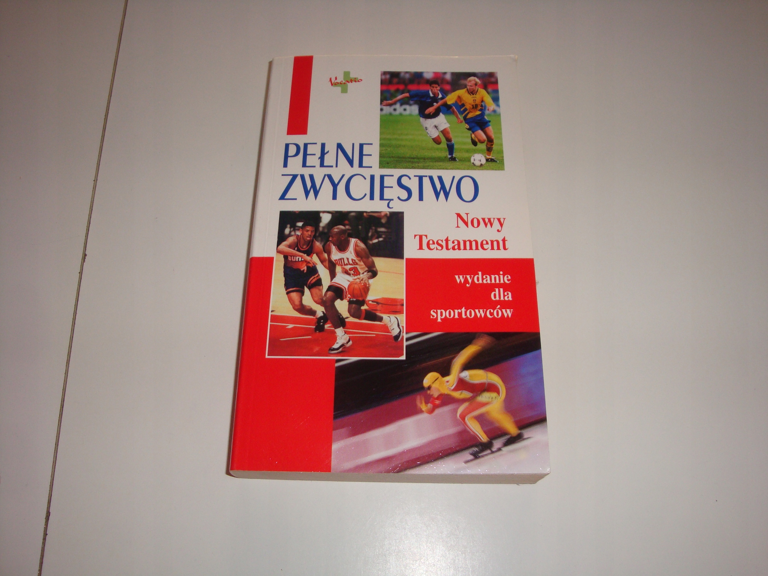 PEŁNE ZWYCIĘSTWO NOWY TESTAMENT WYDANIE DLA SPORTOWCÓW