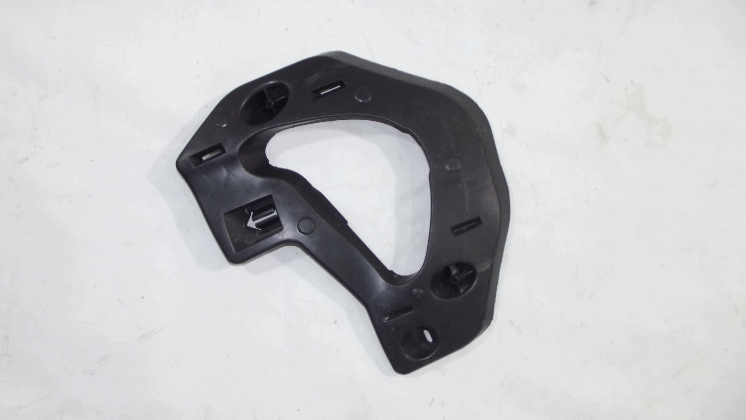Renault ZOE bumper bracket left front 1119973X