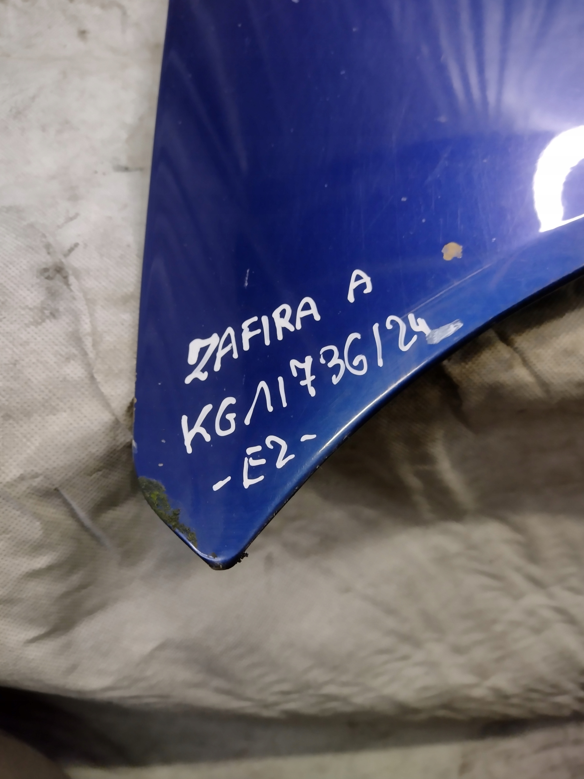 Capot Opel Zafira A lift k: Z21B
