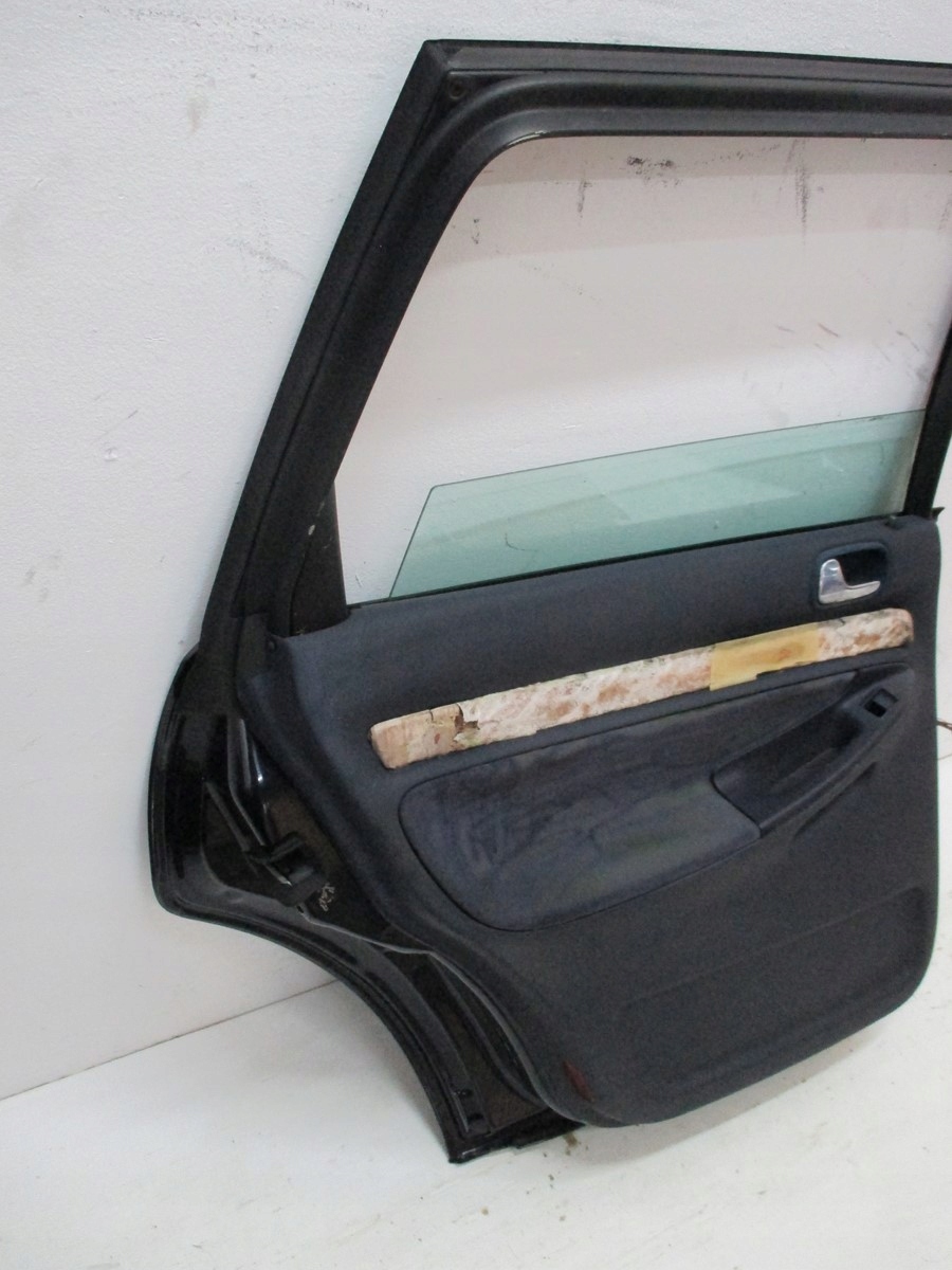 TÜR LINKS HINTEN AUDI A4 8D9 KOMBI