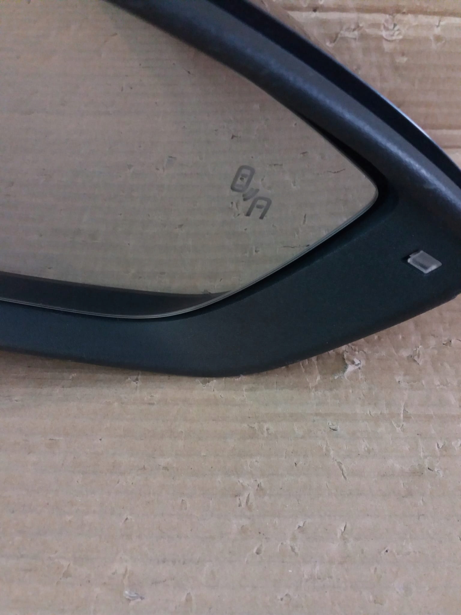 SEAT ATECA PRAWE SKŁADANE ASYSTENT (9+2) 11 PIN EU Producent części SEAT OE