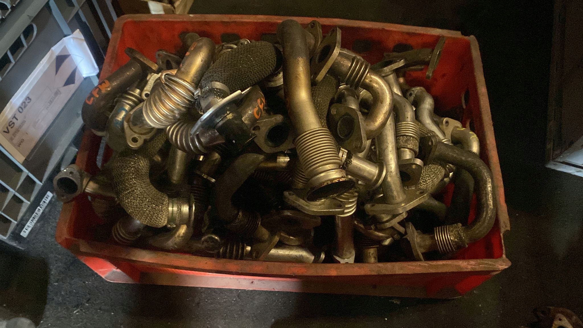 038131521be - Трубка кабель EGR VW T5 1.9 TDI AXB AXC