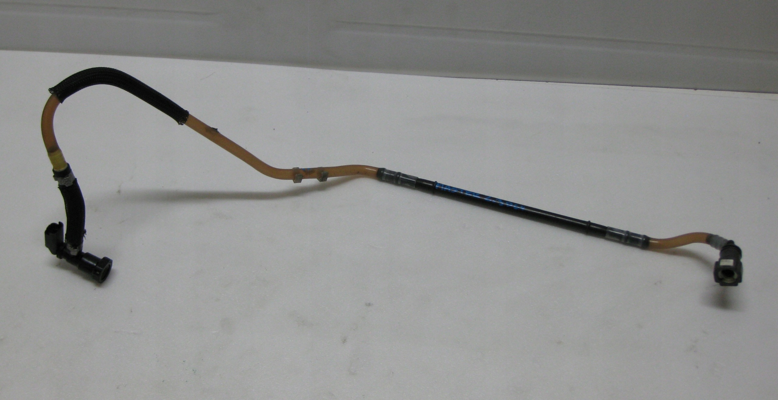 RENAULT MASTER III IV LIFT fuel line 175067292R