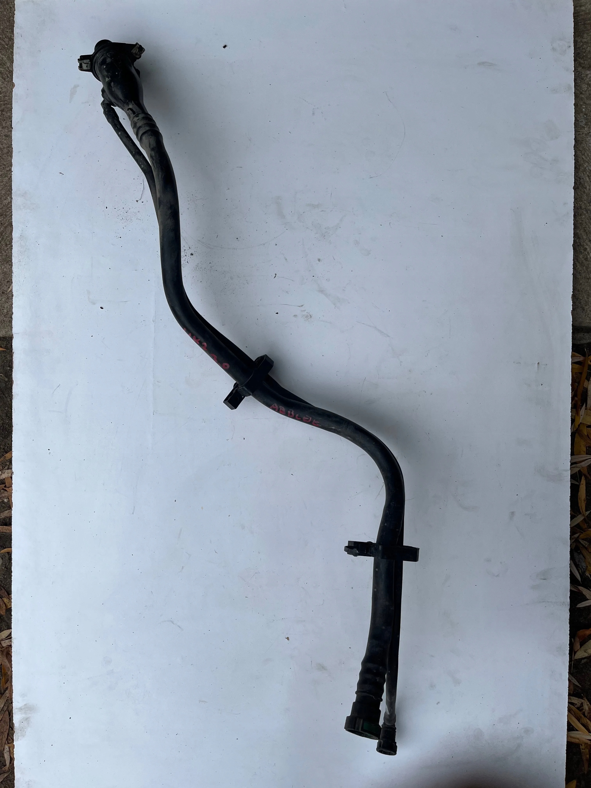 68145552AF - Jeep Grand Cherokee Wk2 наповнювач Adblue 3.0 15R