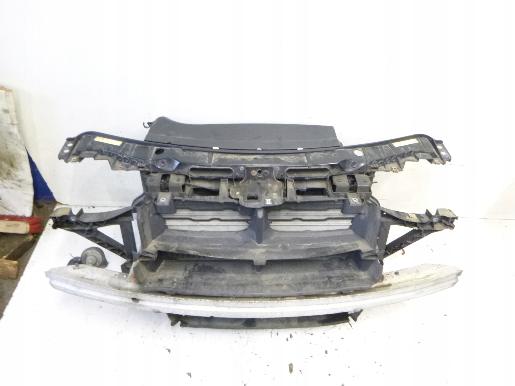 front body wall front + radiator + fan BMW X3 E83 2.0sd 2008r.