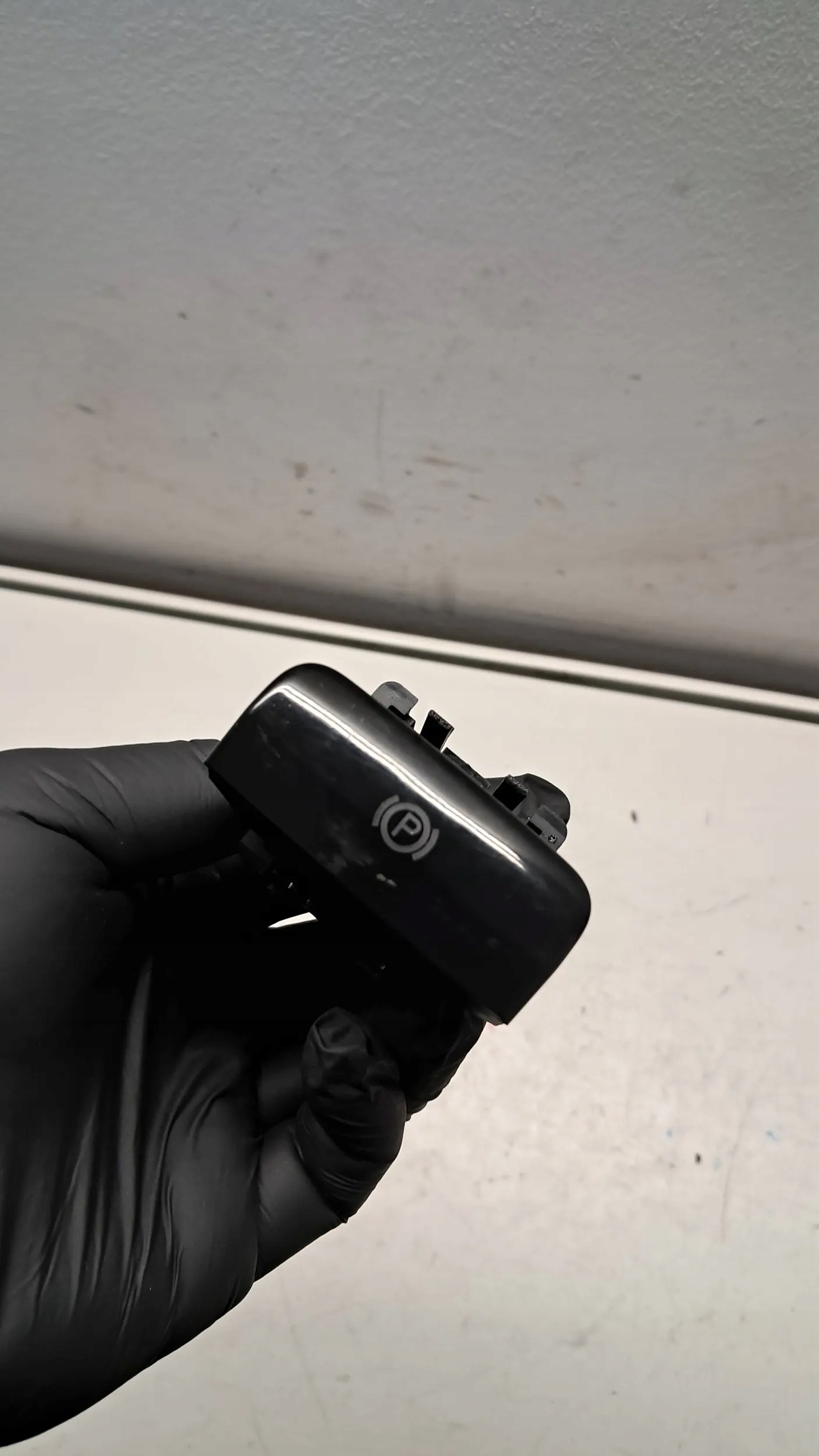 Citroen C4 I Picasso Przycisk hamulca ręcznego 96597938ZD