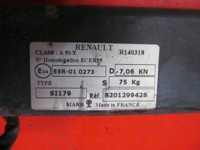 RENAULT CLIO IV 4 HB tow sider 8201299428