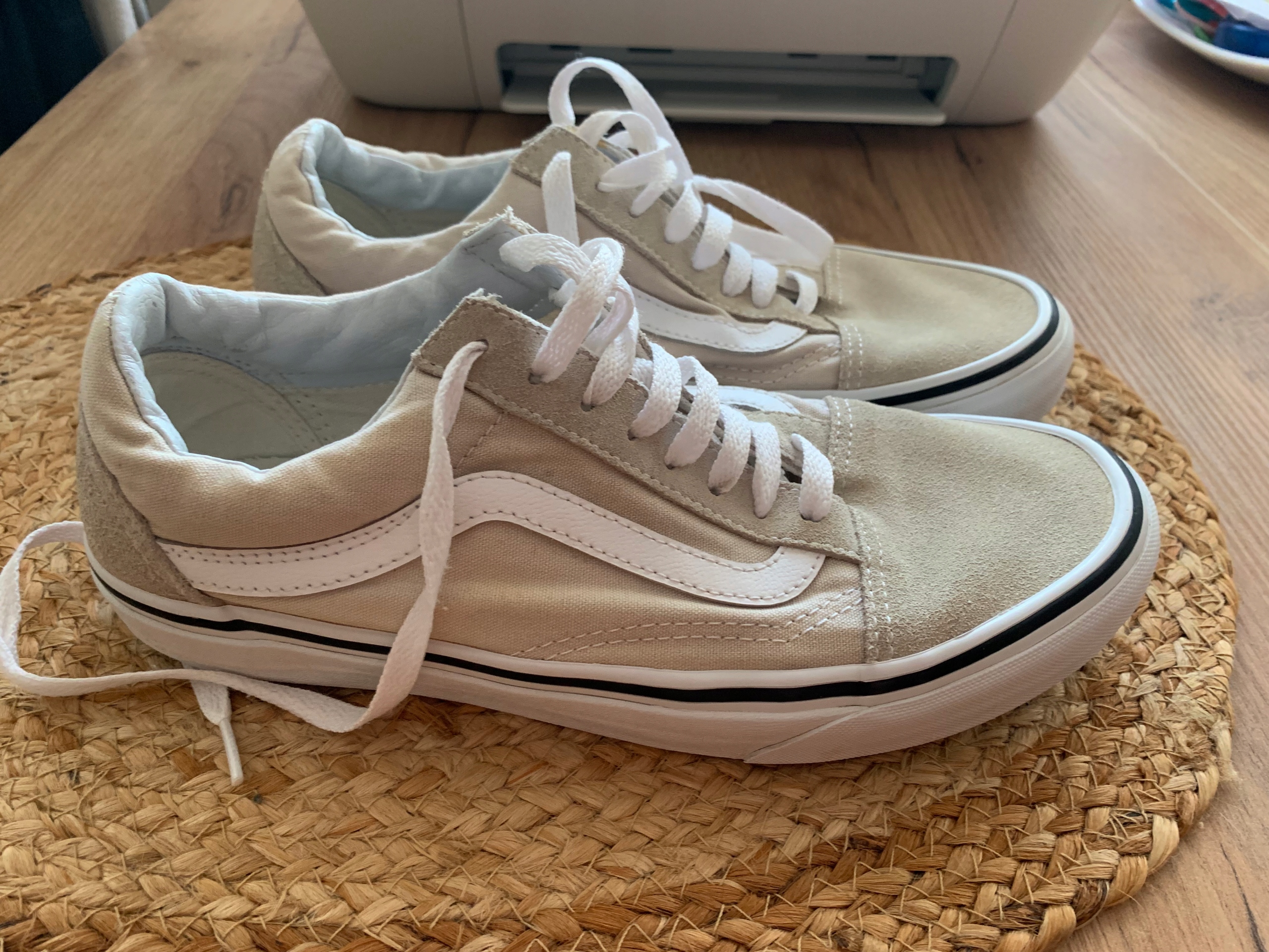 Vans nowiutkie damskie buty skóra_40 Marka Vans