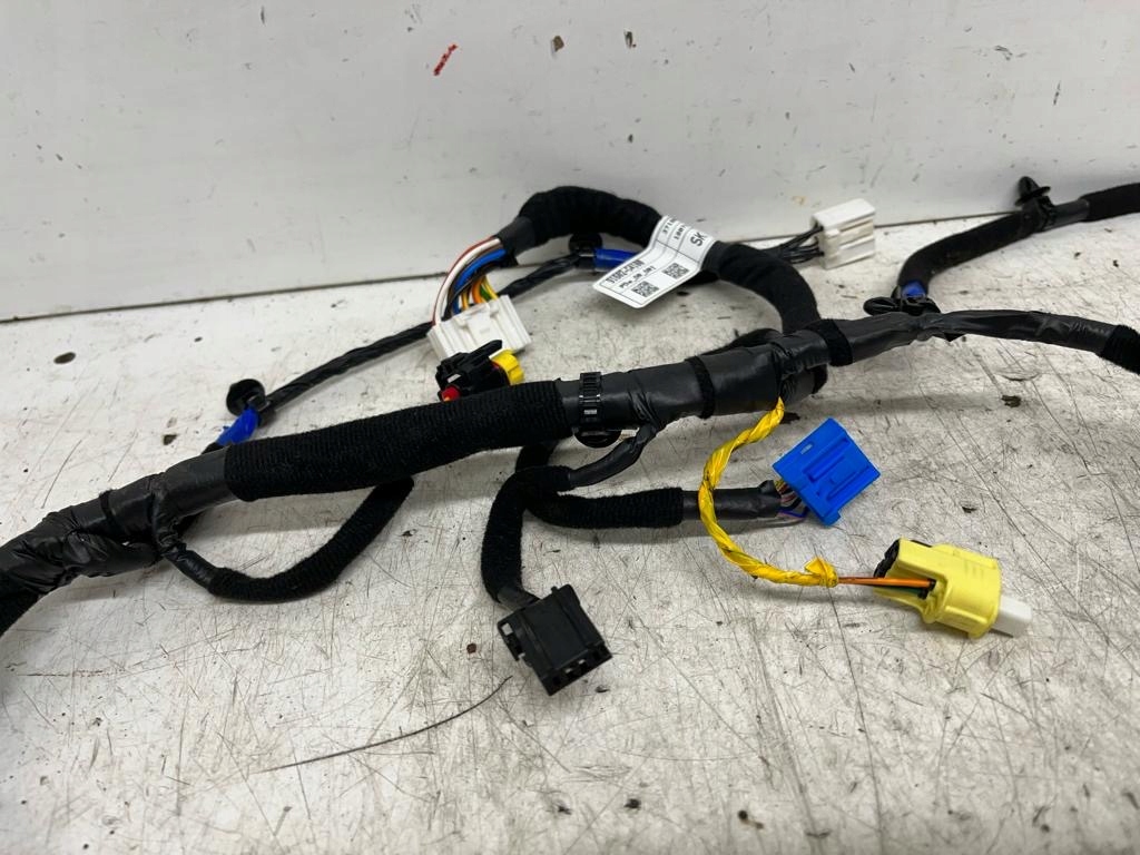HYUNDAI I30 III bundle wiring door right front 91602-G4100 2017