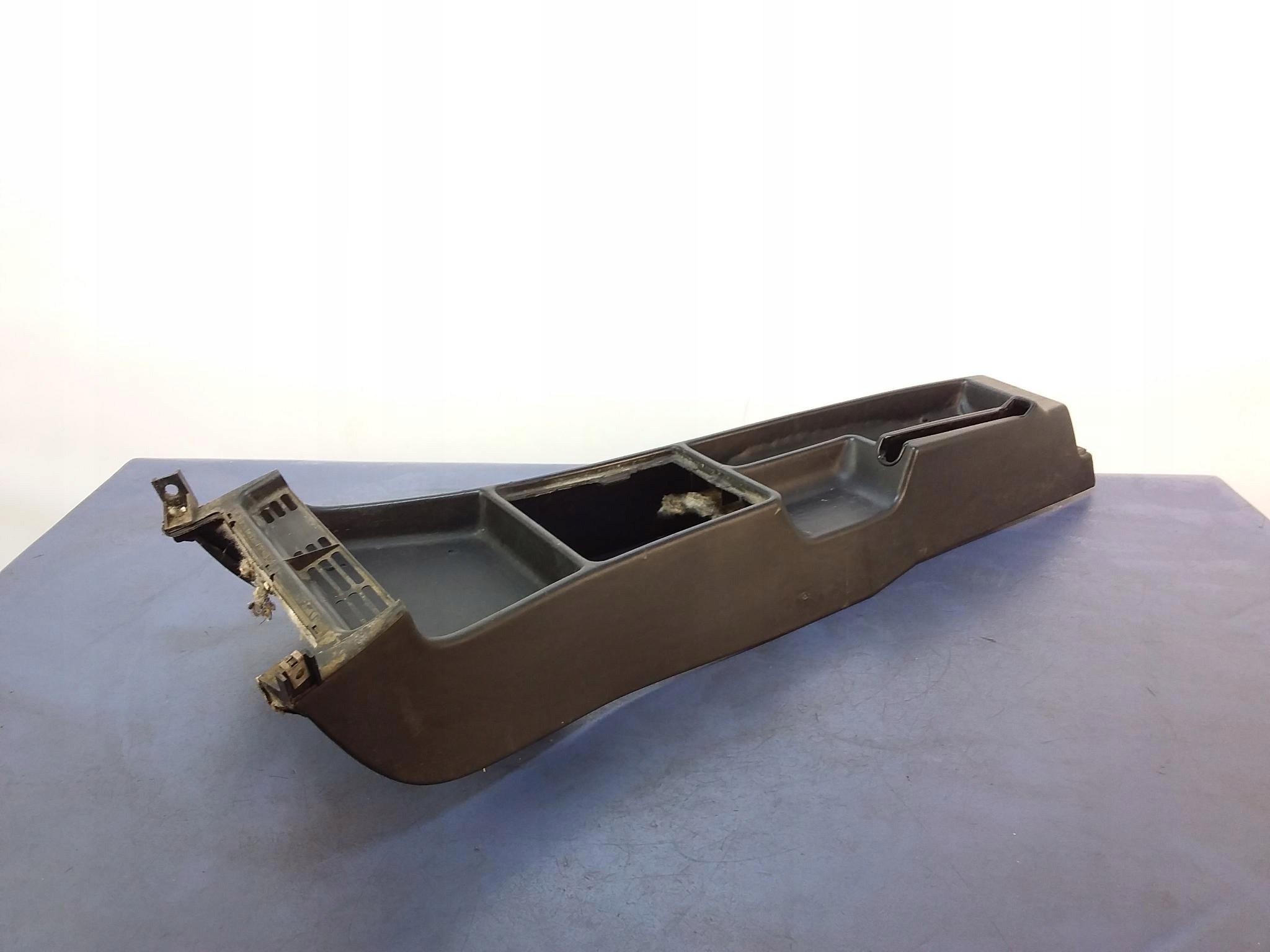 MERCEDES 190 W201 центральний тунель 2016831236