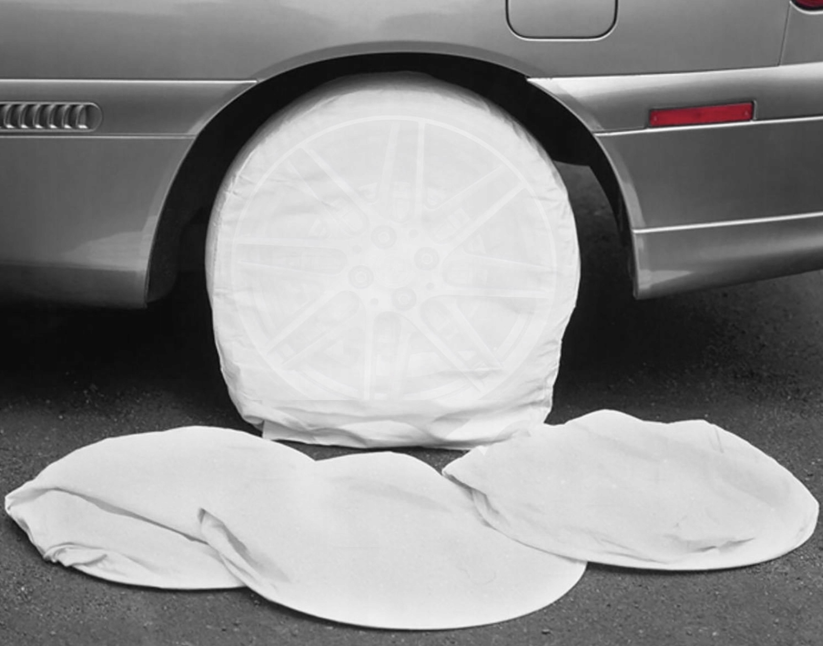 OSŁONA NA KOŁA 4 SZTUKI KOMPLET