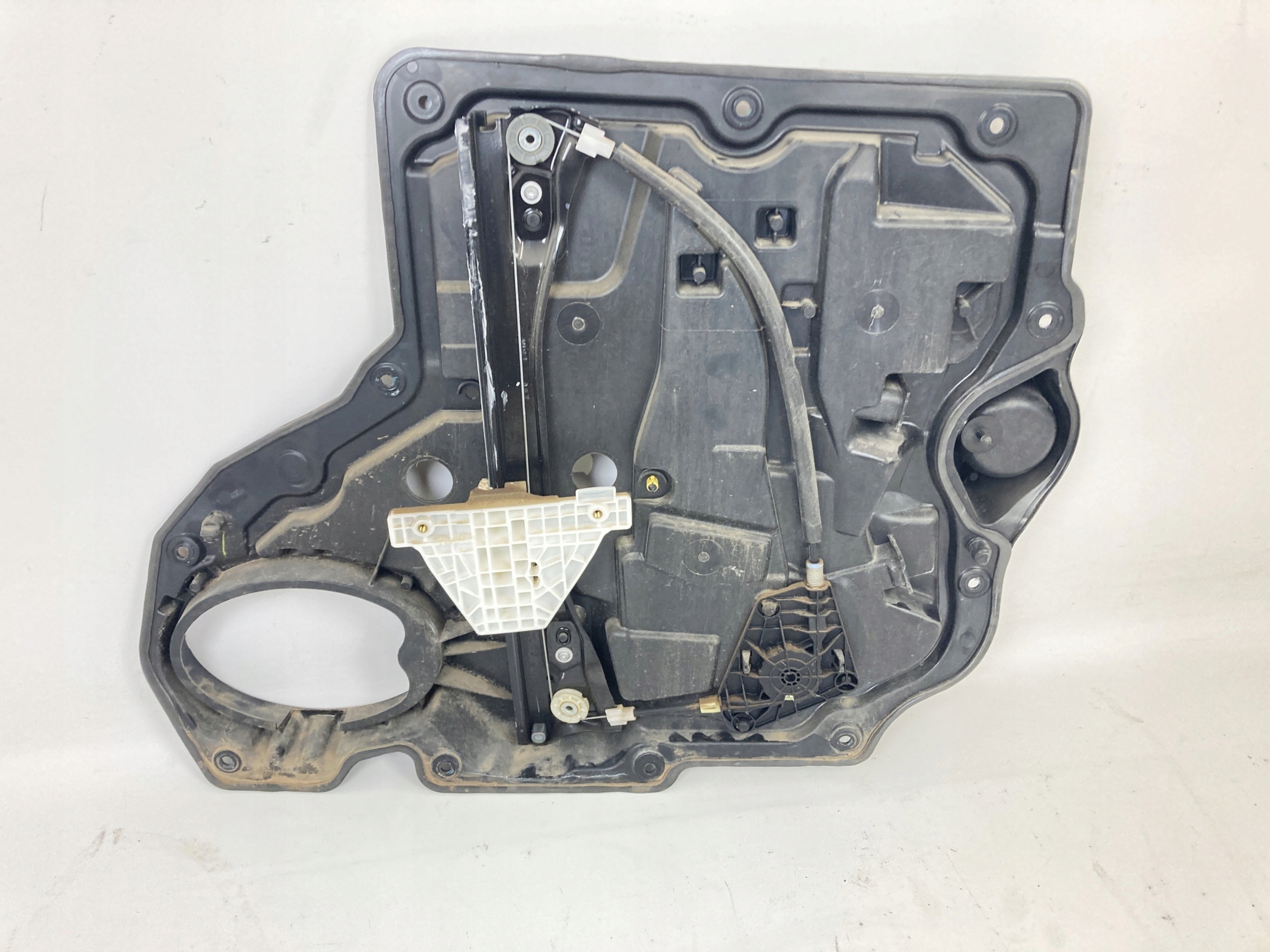 Chrysler Pacifica 2017-25 panel door window regulator right rear part