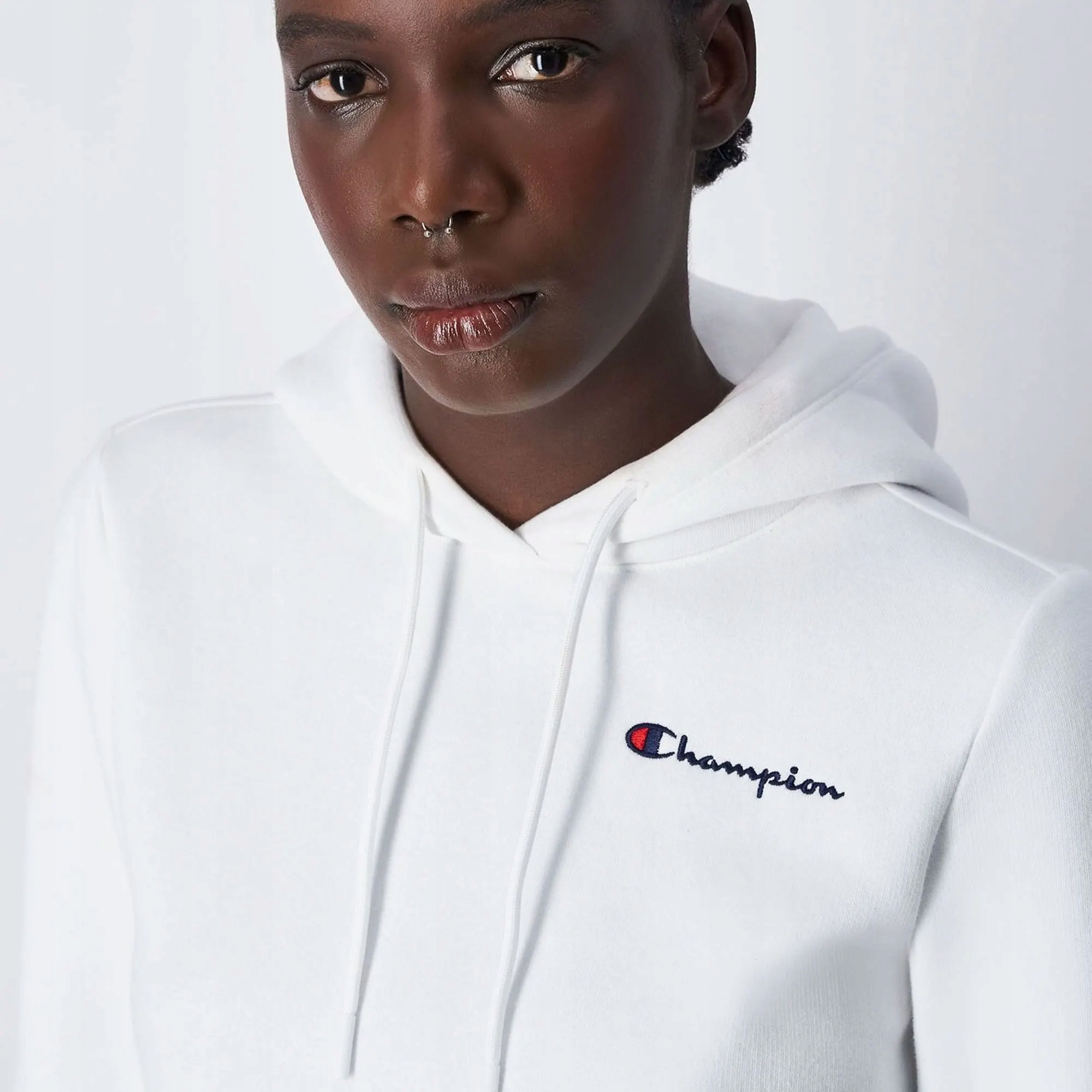 Champion Legacy Logo dámská fleecová mikina s kapucí bílá velikost M