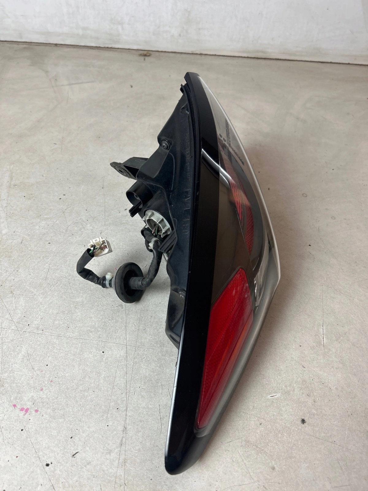 light rear part rear left Hyundai Ioniq 4 lift