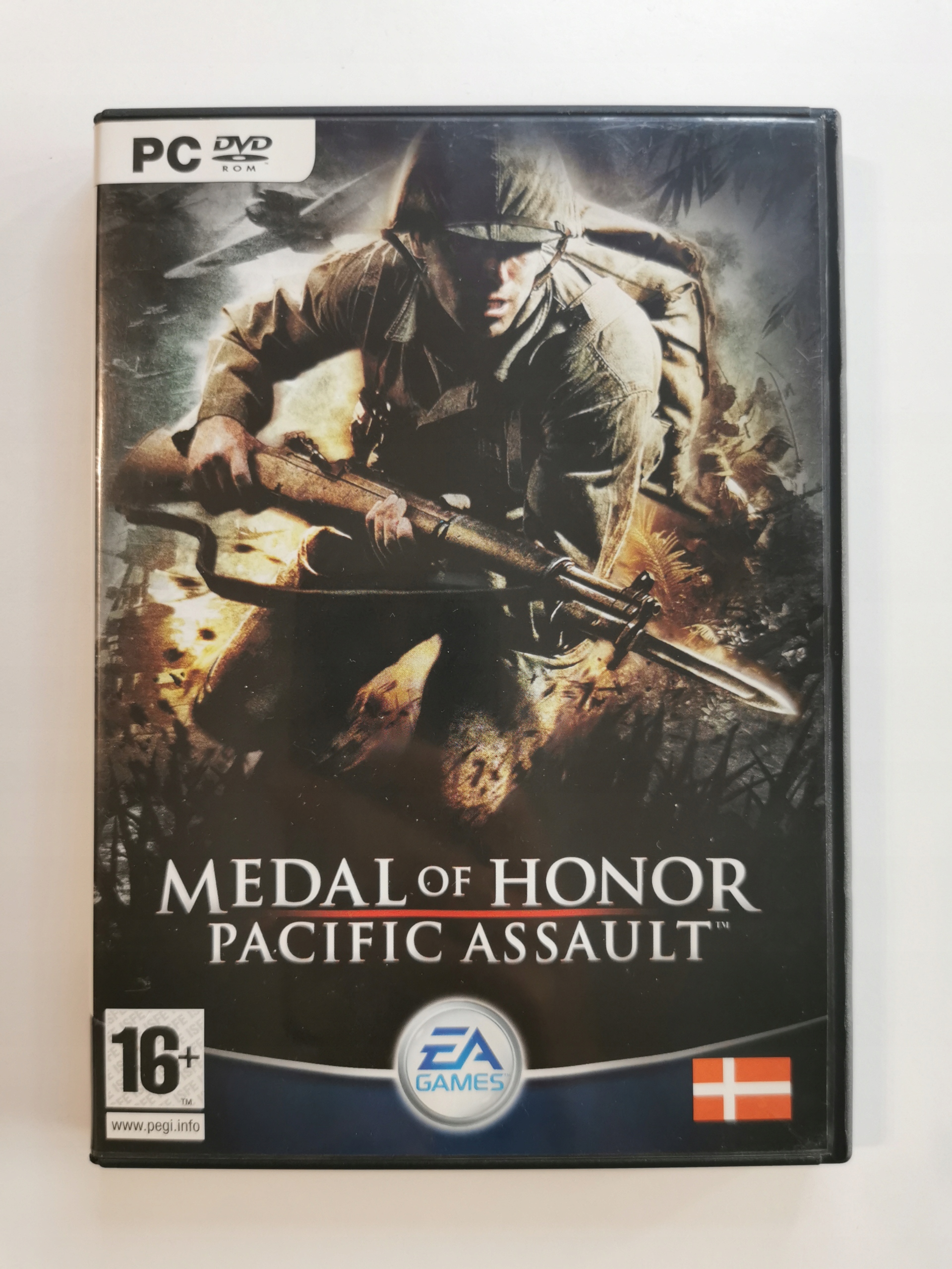 新品未開封　メダル オブ オナー パシフィック アサルト　PCゲーム Medal Of Honor Pacific Assault - Niska cena na Allegro