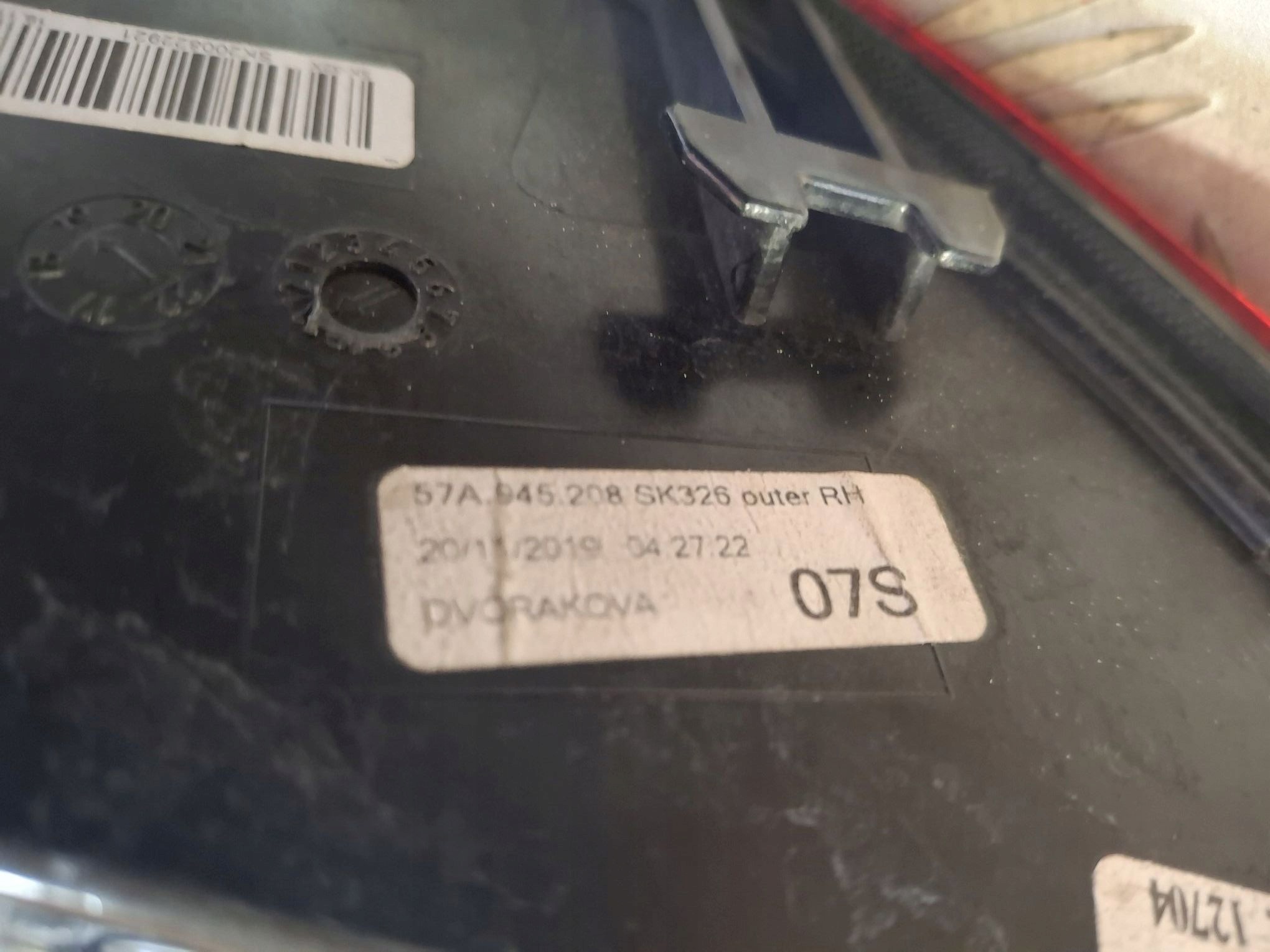 light rear right NAROZNA SKODA KAROQ 2017R->