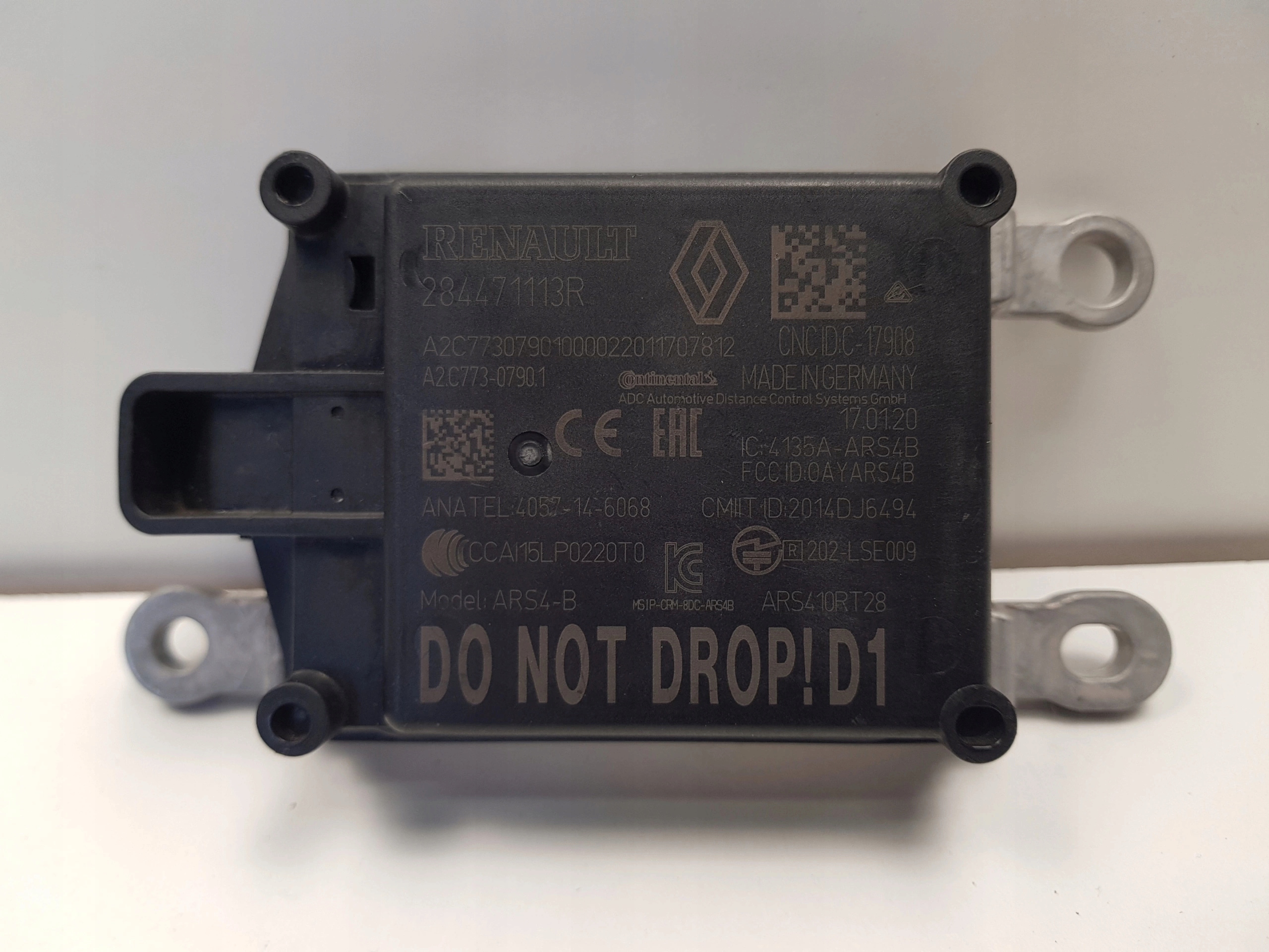 RENAULT CLIO CAPTUR RADAR DISTRONIC ACC 284471113R