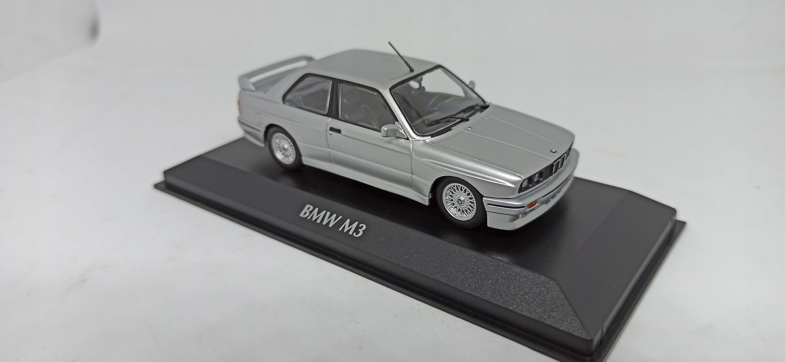 Bmw M3 1:43 Maxichamps 940020302