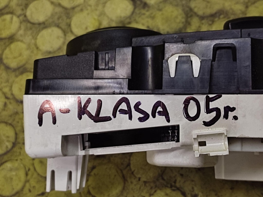 MERCEDES W169 PANEL klími klimatizaci A1698301385