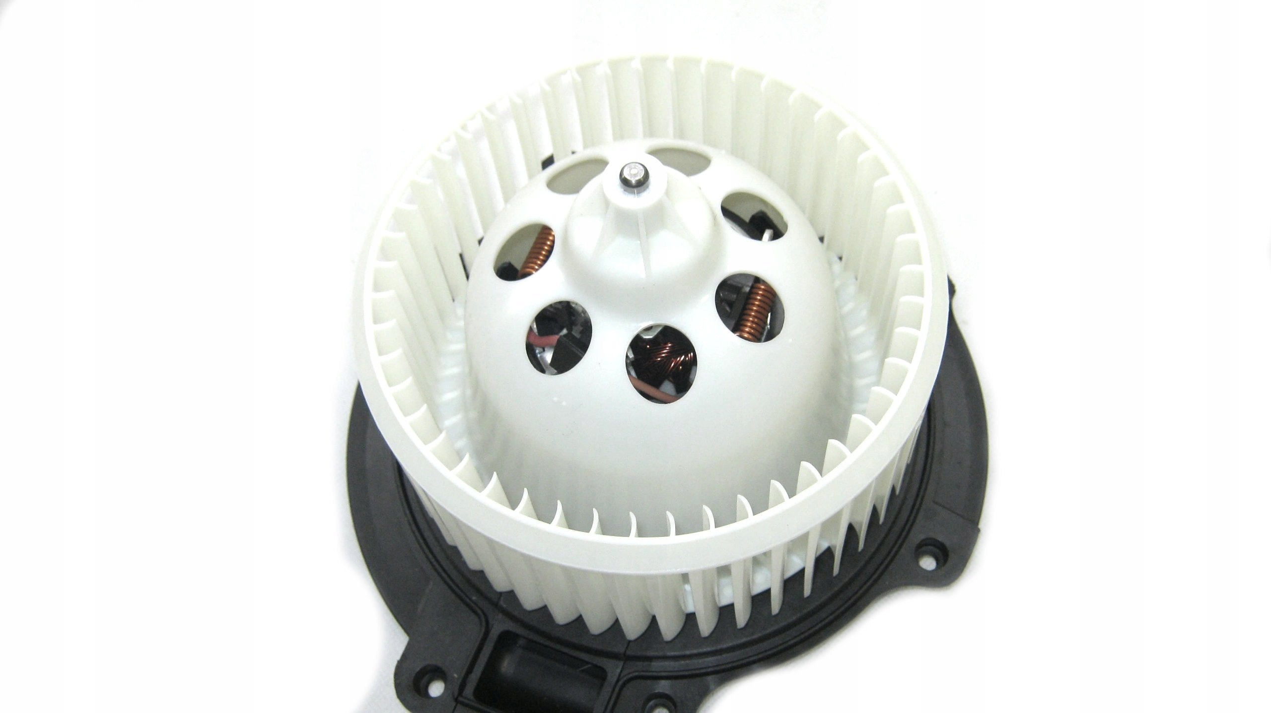 WENTYLATOR WNĘTRZA DMUCHAWA ESPACE IV ORYGINAŁ Producent części Renault OE