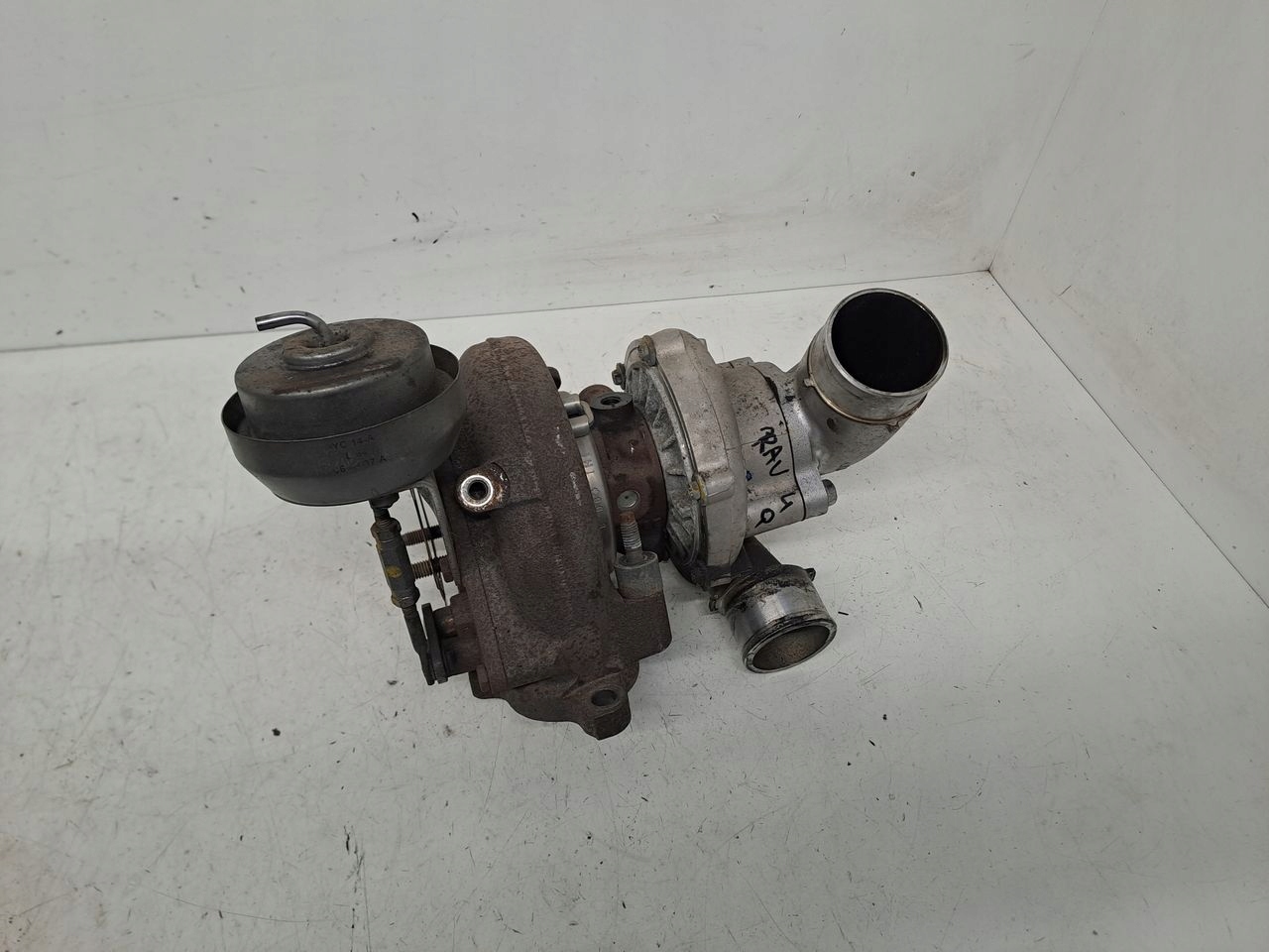 turbo Toyota RAV4 III 2,2 DCAT