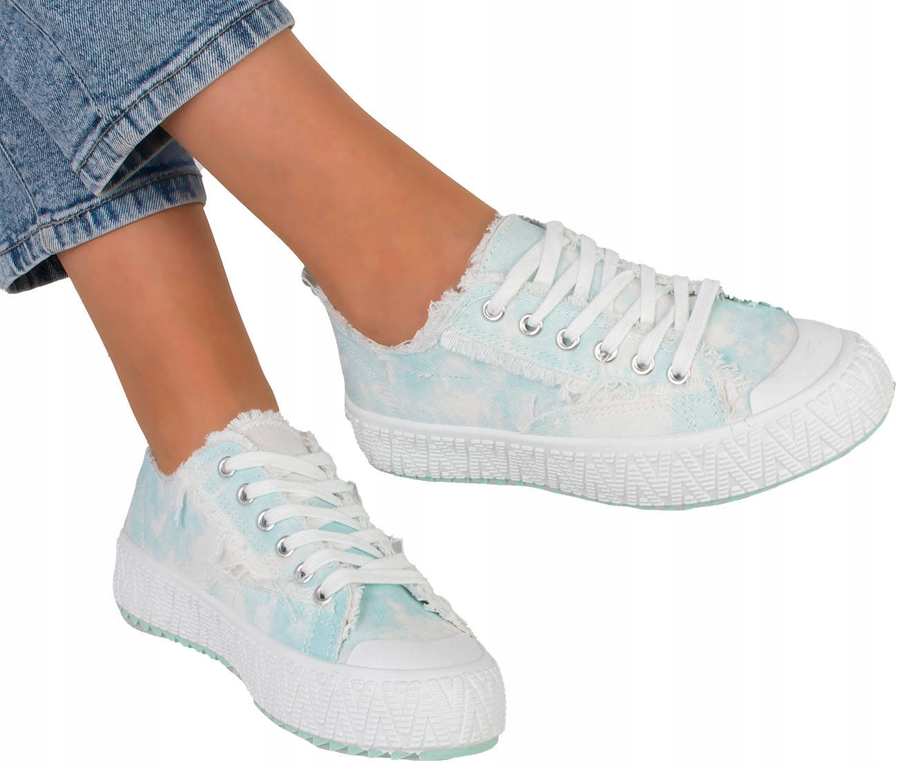 TRAMPKI NIEBIESKIE NISKIE GRUBA PODESZWA 38 Rozmiar 38