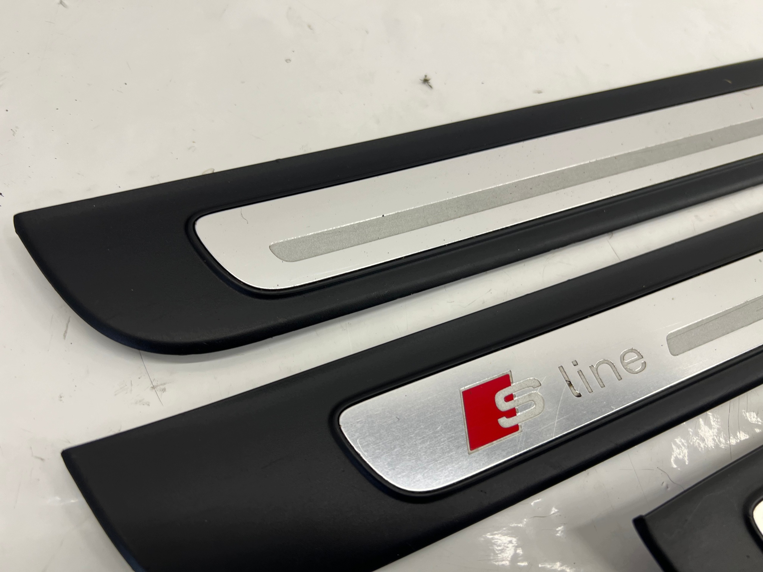 AUDI A7 C7 4G8 10-18 mouldings threshold caps S-LINE inner KOMPLET