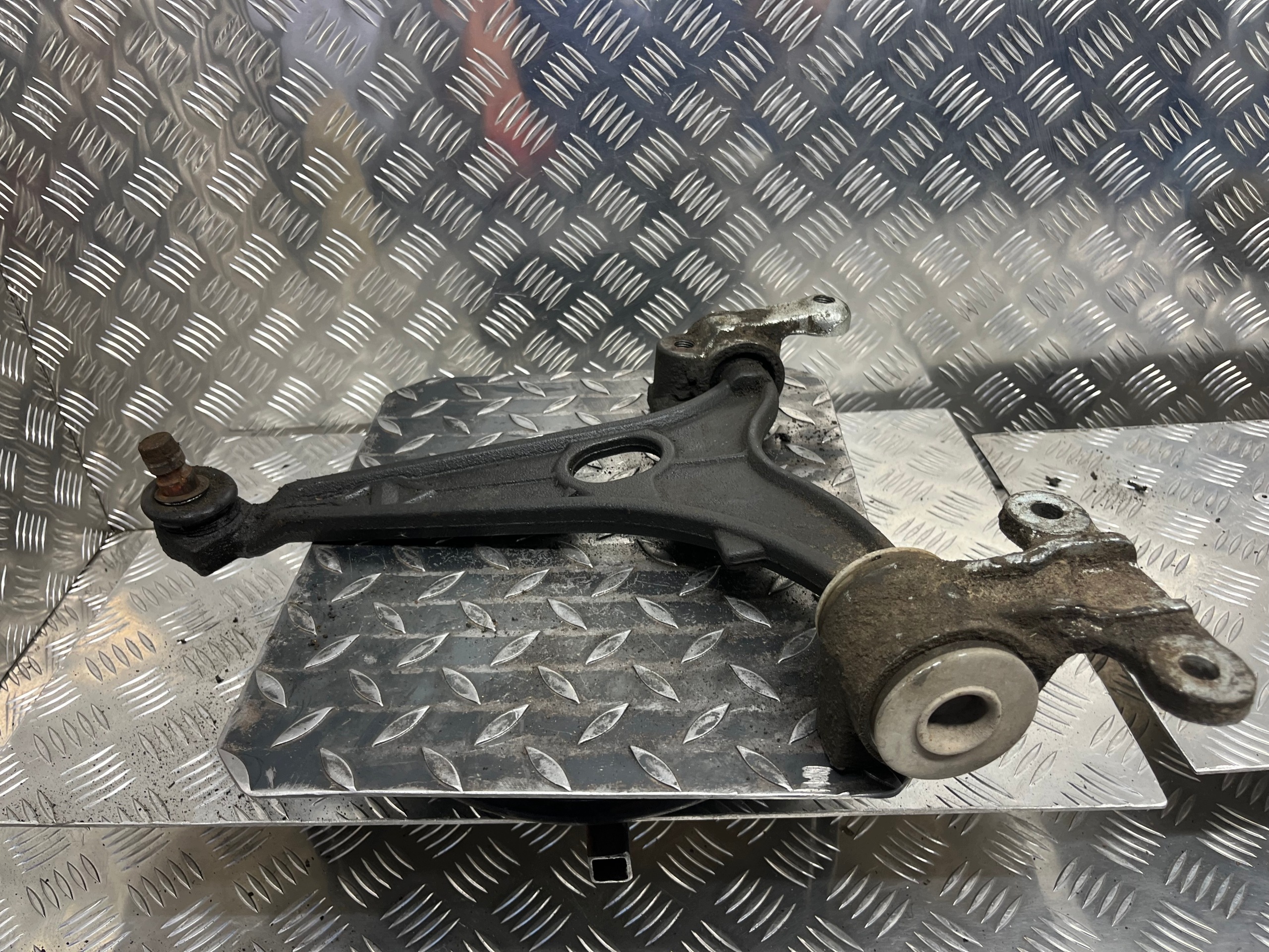 arm left front PEUGEOT EXPERT II 2.0 HDI