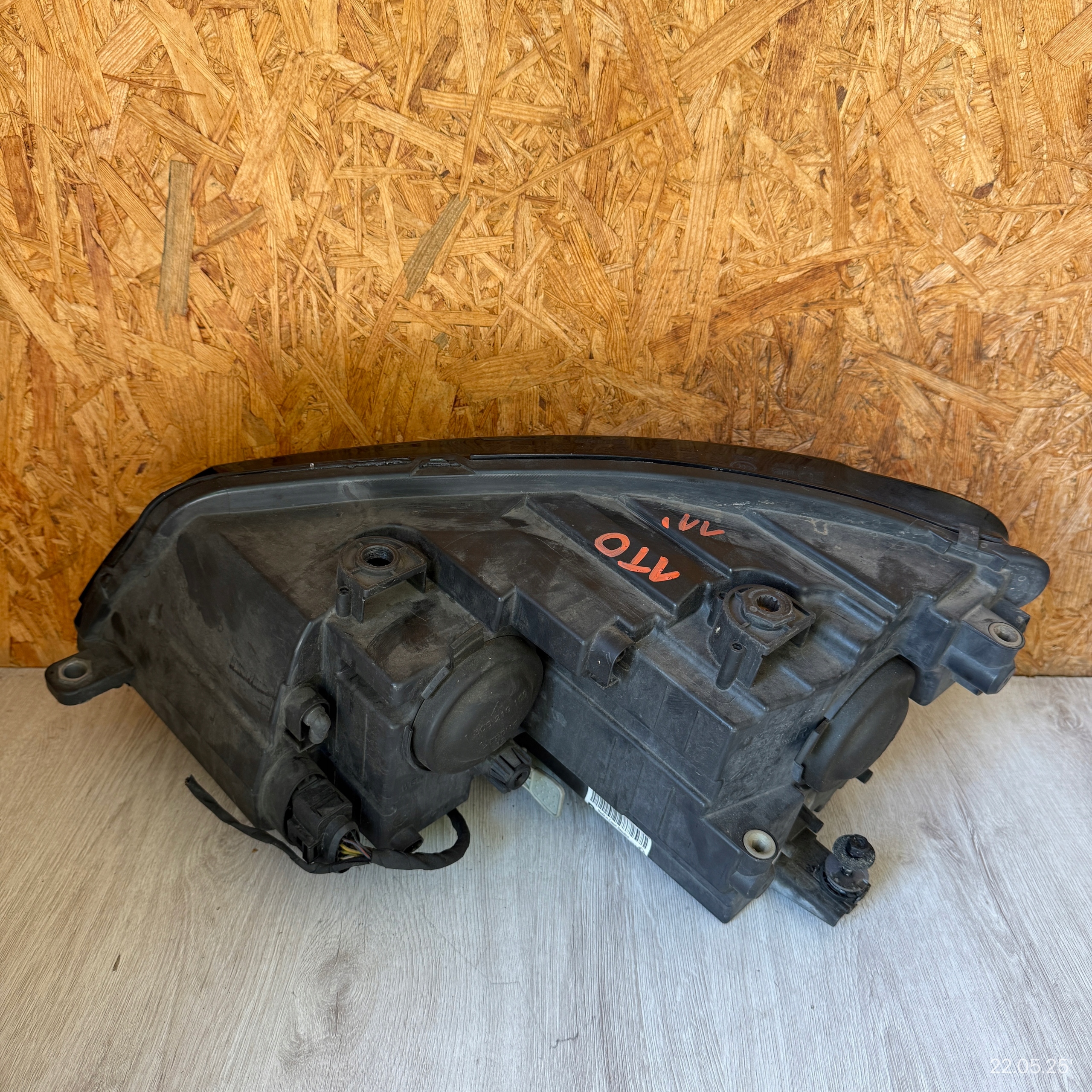 light front right VW VOLKSWAGEN TOURAN 1T0 1T1941006G