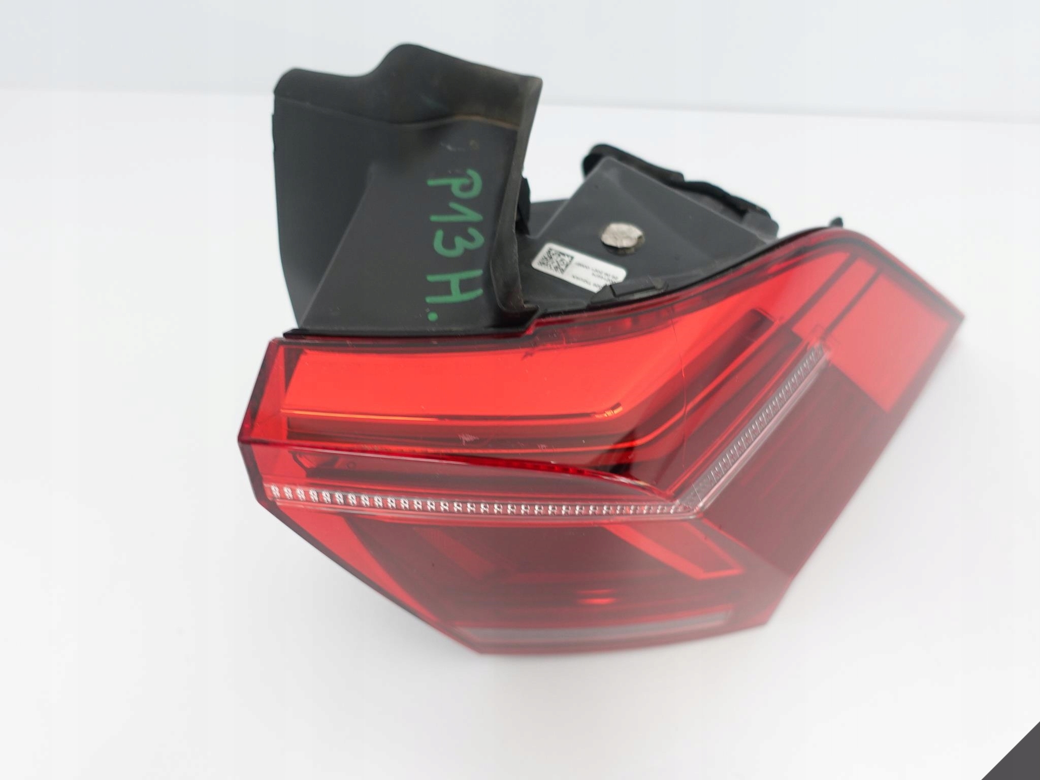 VW TIGUAN II 5NA LIFT 20- IQ.LIGHT light LED right