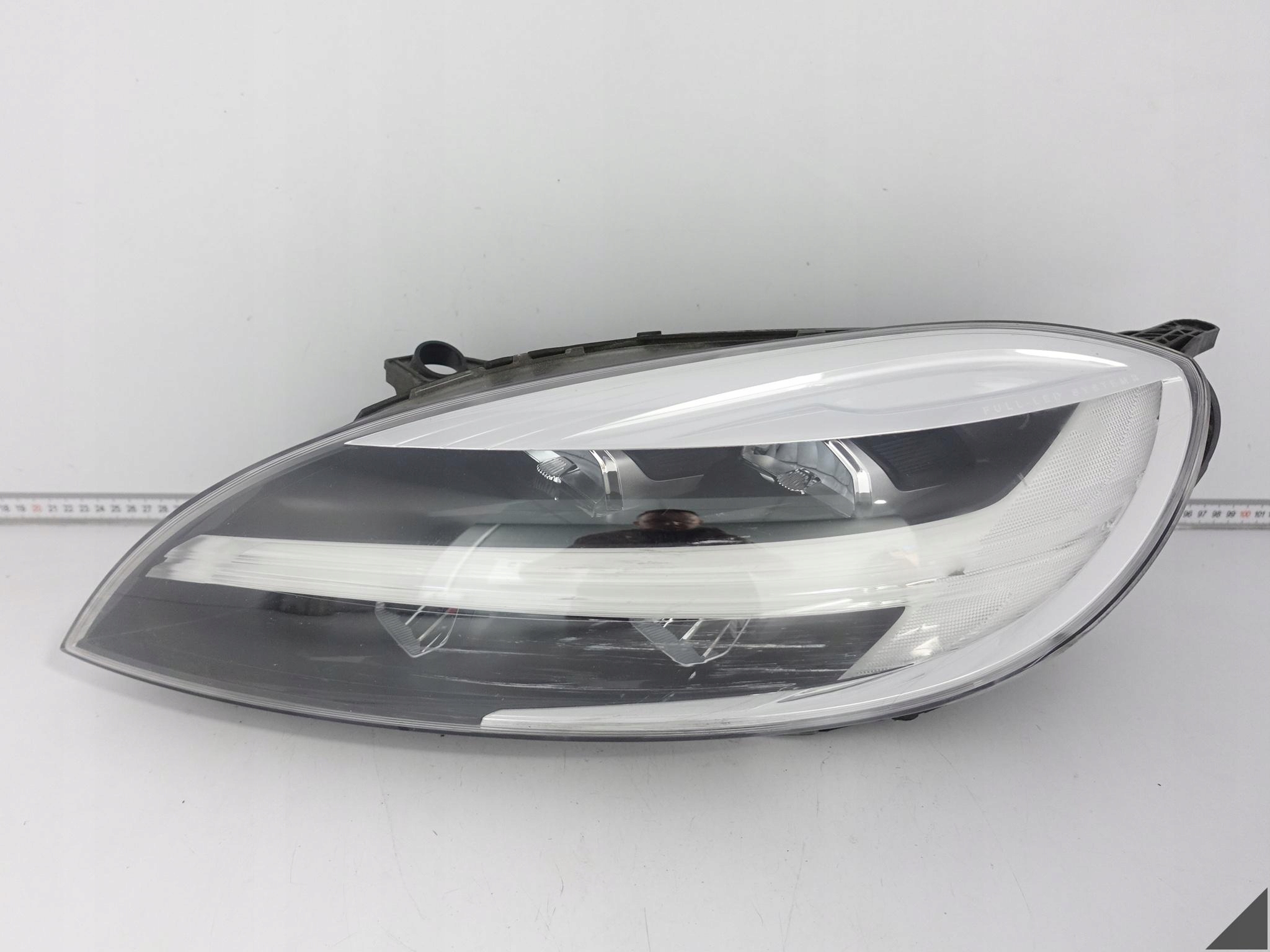 VOLVO V40 XC40 LIFT 16-19 light HEADLIGHT MID FULL LED left front EUROPA