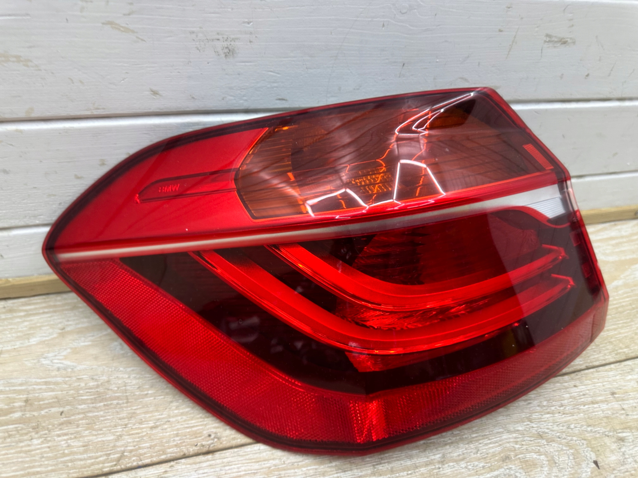 BMW 2 F45 GRAND TOURER light left rear part bodywork 7311029